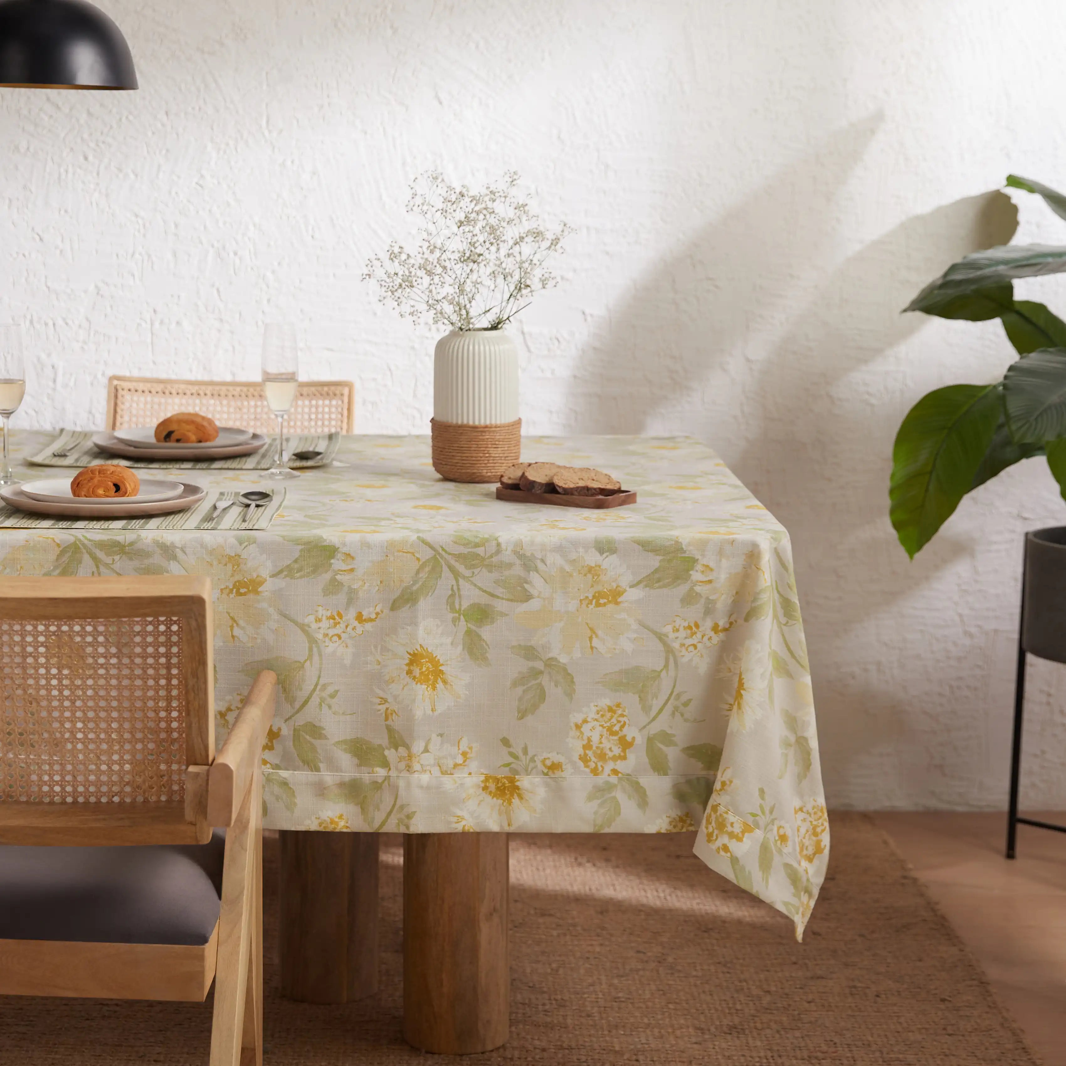 Kaleida Cotton-Polyester Blend Table Cloth Ochre Origins-Floral / Table Cloth (150cm x 200cm)