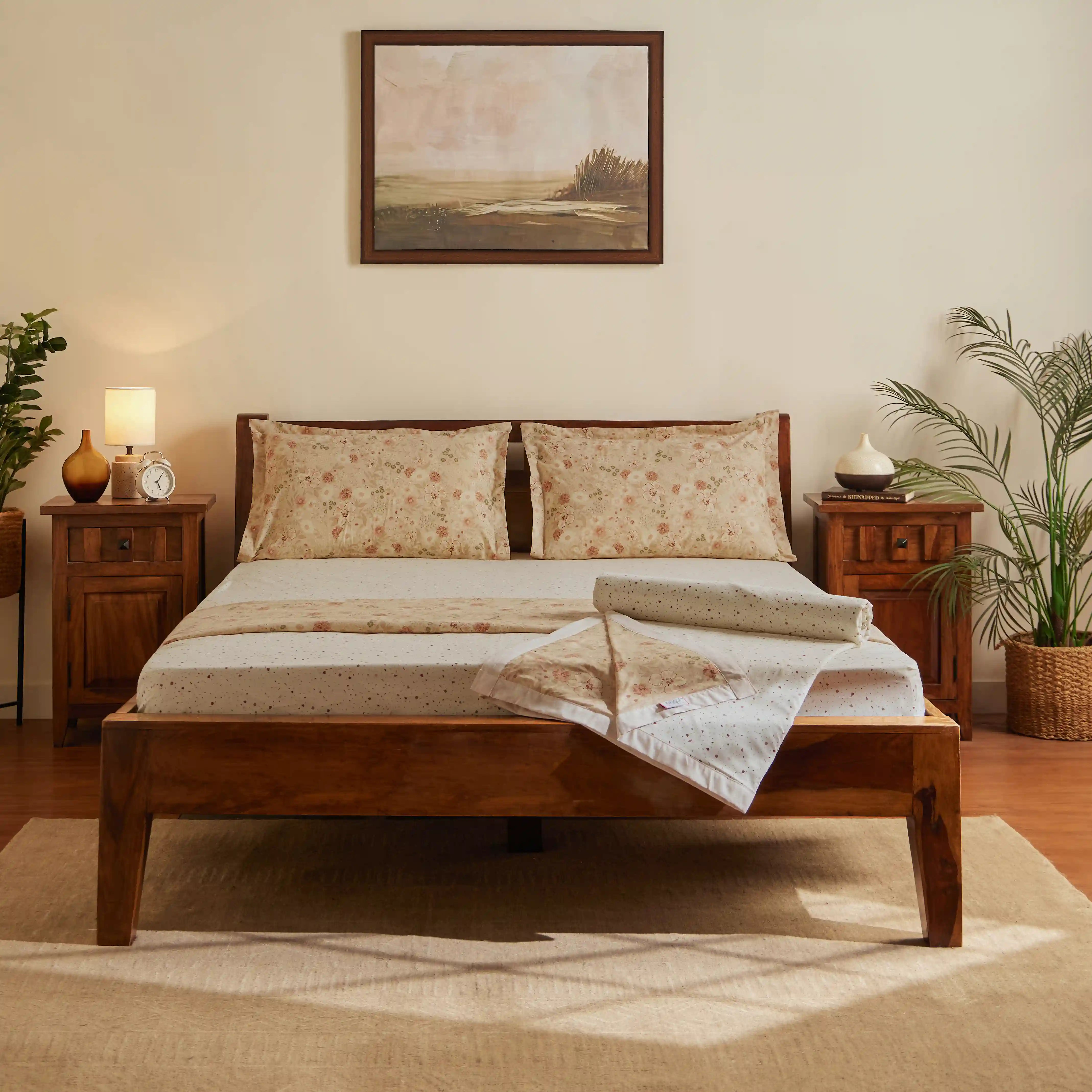 Mishella Printed Cream Bedding Set-2 (Dbl Bedsheet + 2 Sgl Dohar) Cream / Double