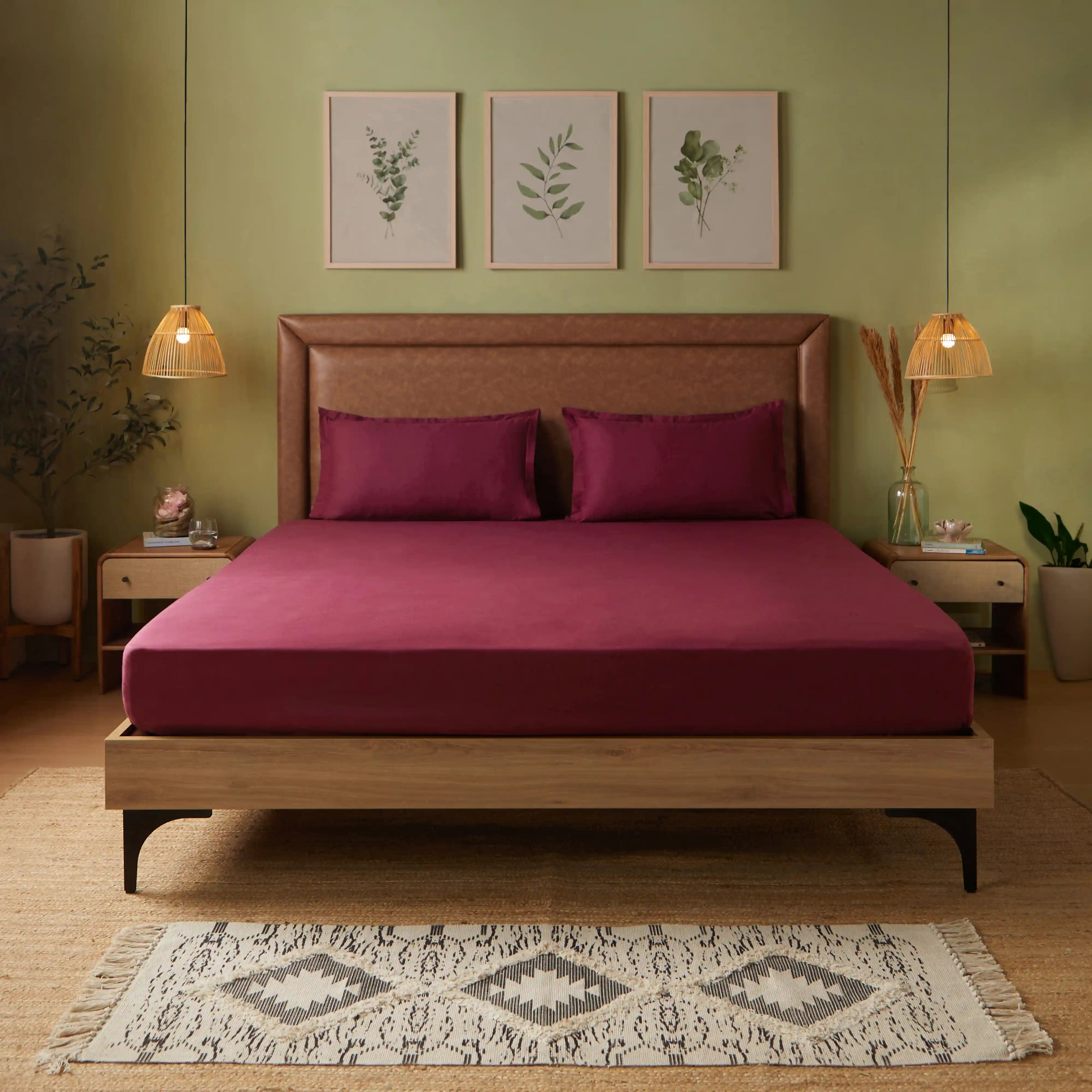 Paleto | Everyday Hues Solid Dyed Cotton Fitted Sheet Set-Windsor Wine Windsor Wine / Queen