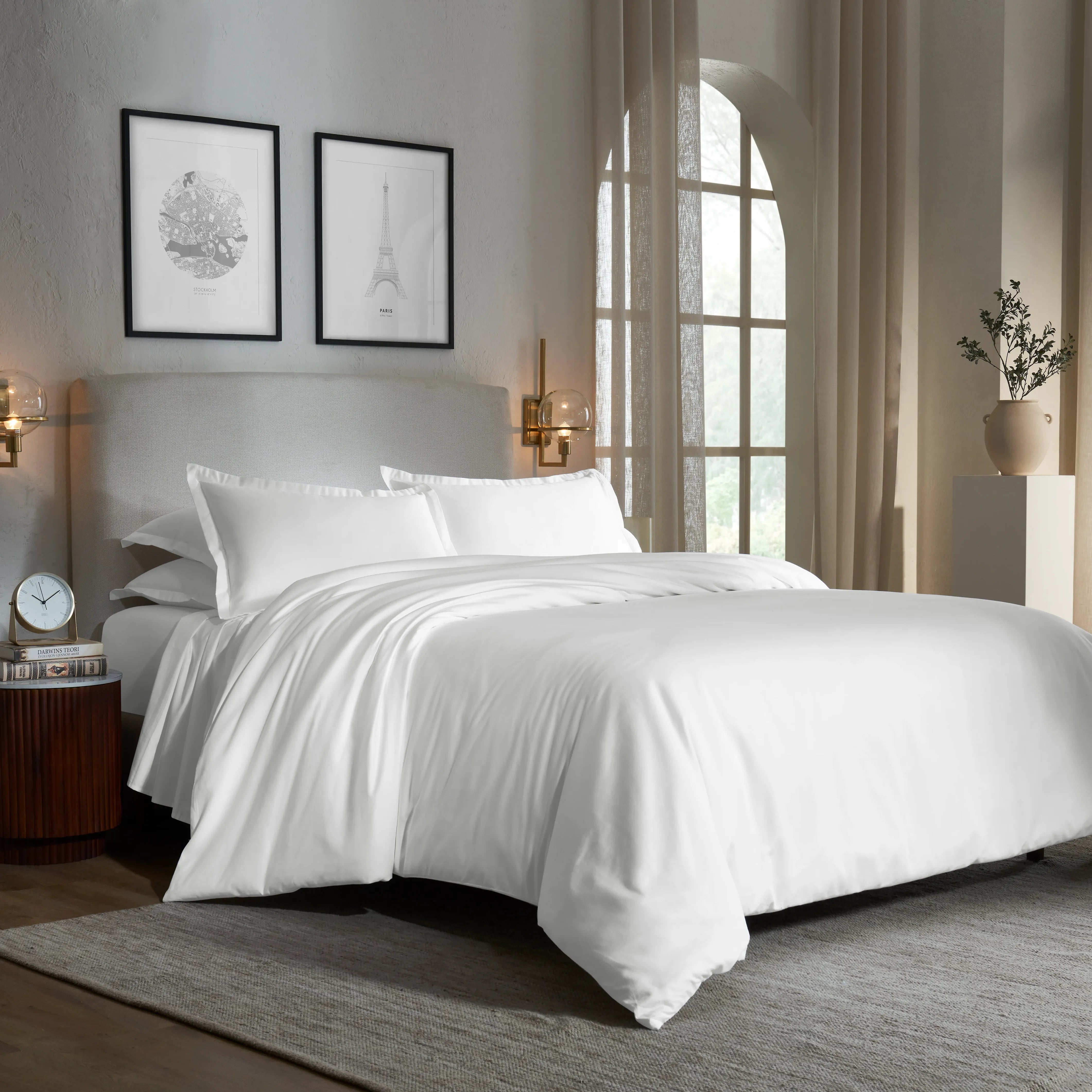 Pelushe | 800TC Long Staple Cotton Luxurious Super Soft Fitted Sheet Set | Pillow Cover with Merrow Hem Treatment White / King