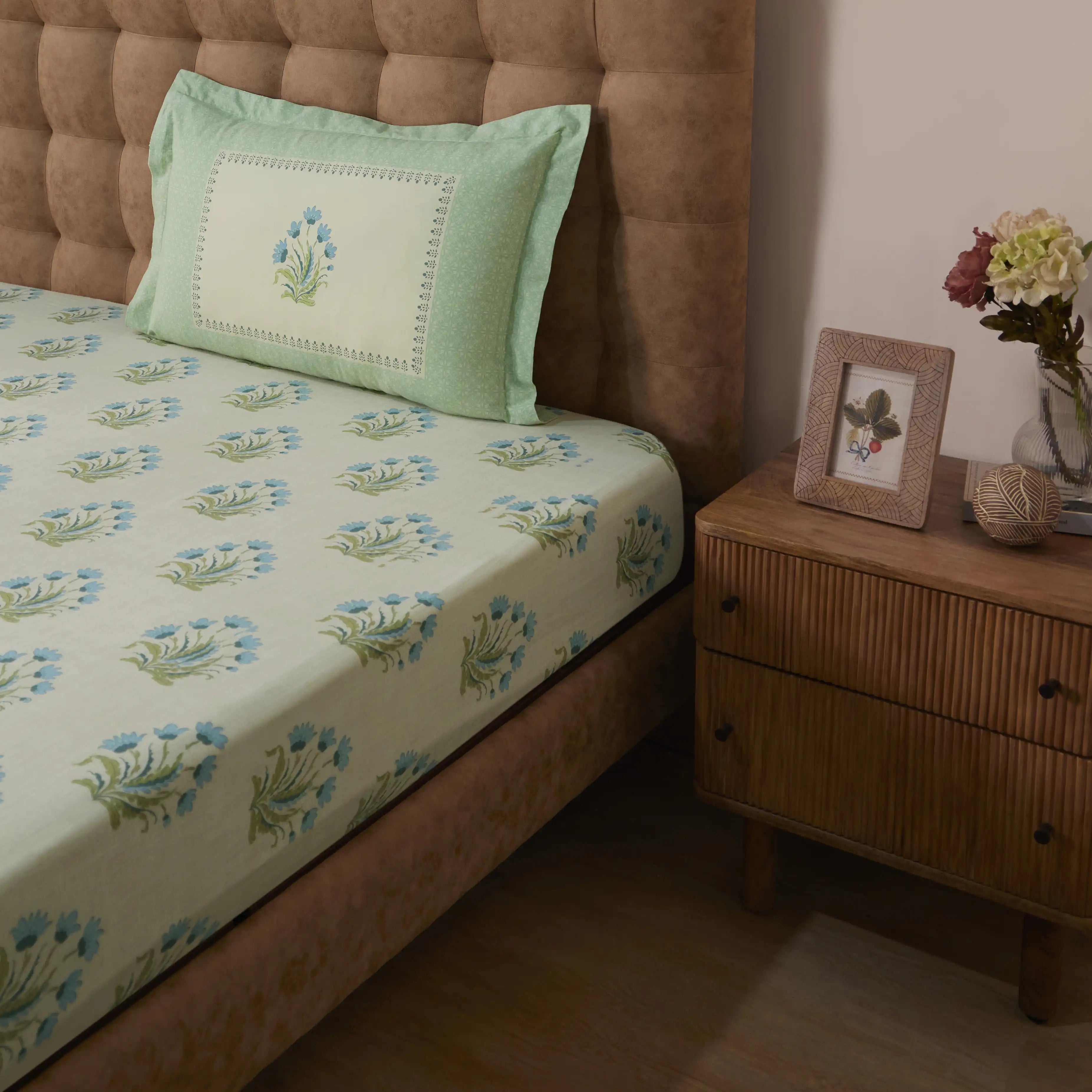 Chippa Lane | Contemporary Indian Print Design Cotton Bedsheet Set-Indian Sage Indian Sage / Single