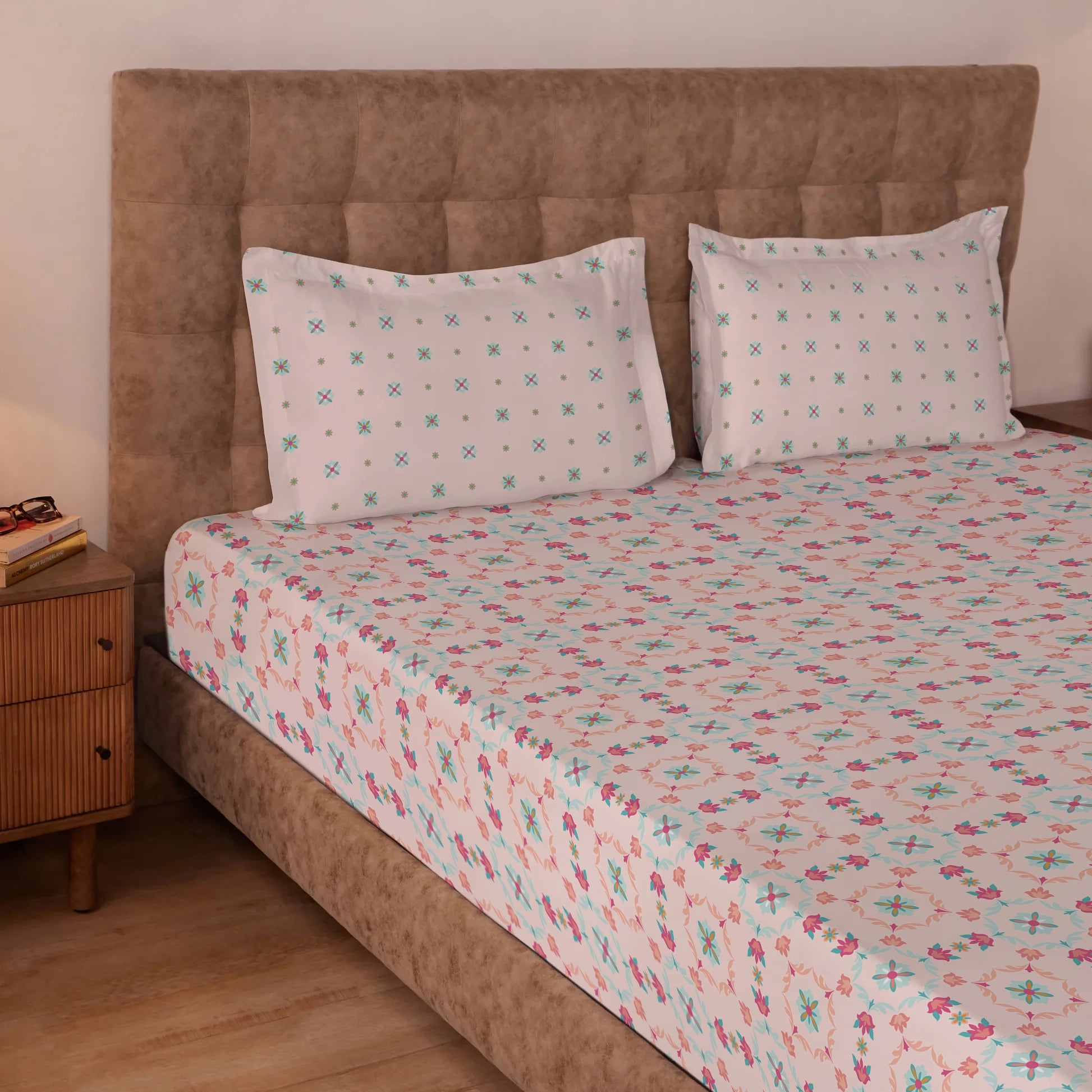 Aangan Weaves | Romantic Floral Printed Cotton Bedsheet Set - Blush Pink Blush Pink / Queen