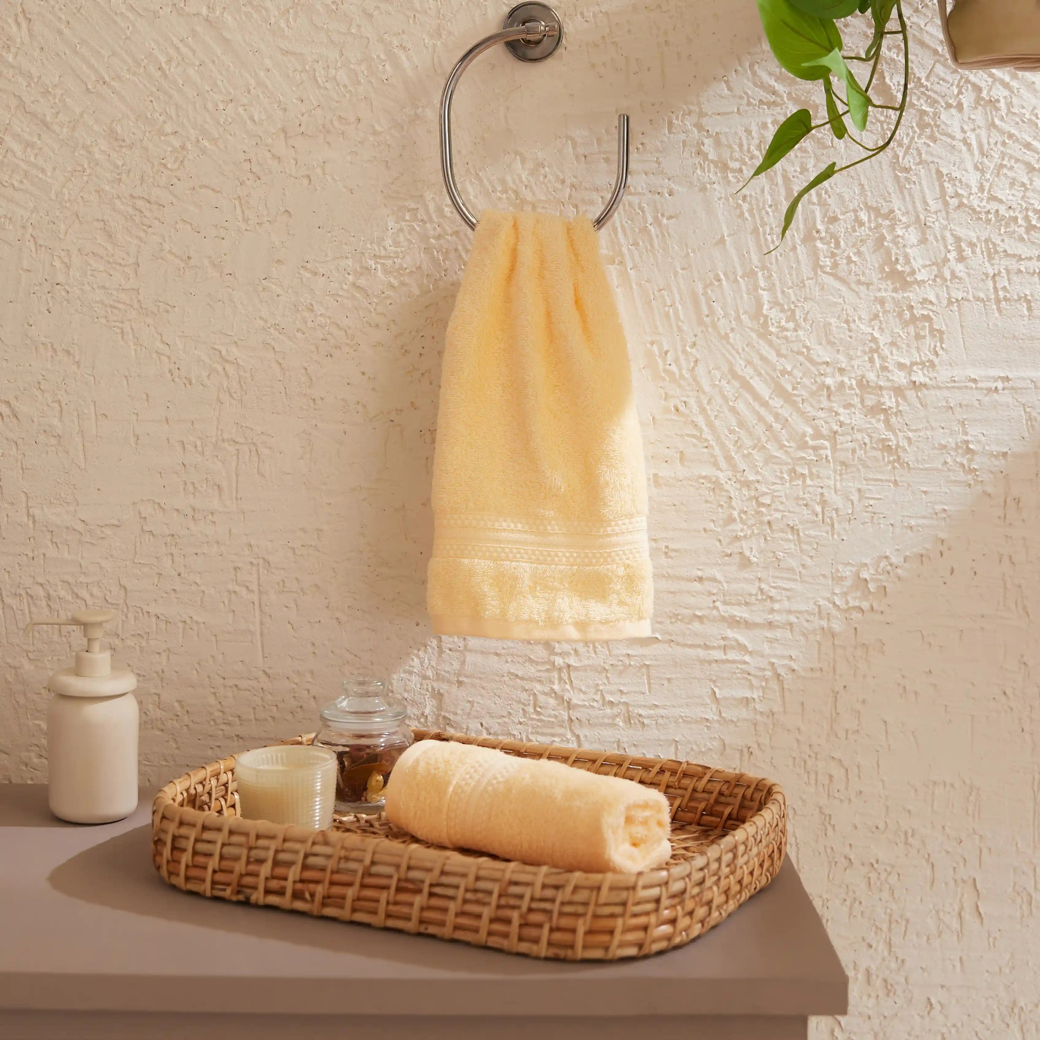 Paleto 100% Cotton Hand Towel Buttercream / Hand Towel (40cm x 60cm)