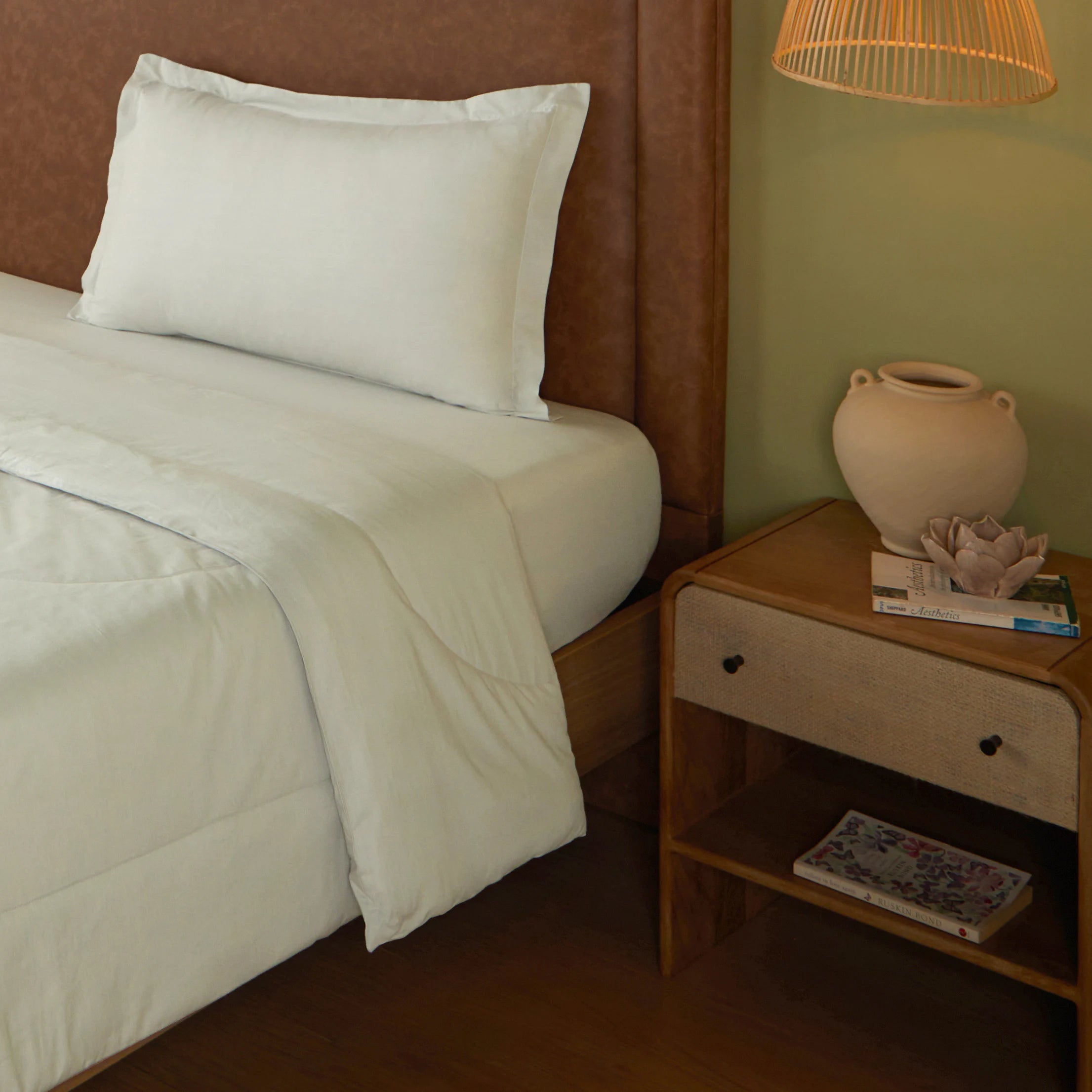 Paleto | Everyday Hues Cotton Solid Dyed 120GSM Comforter-Silver Silver / Single