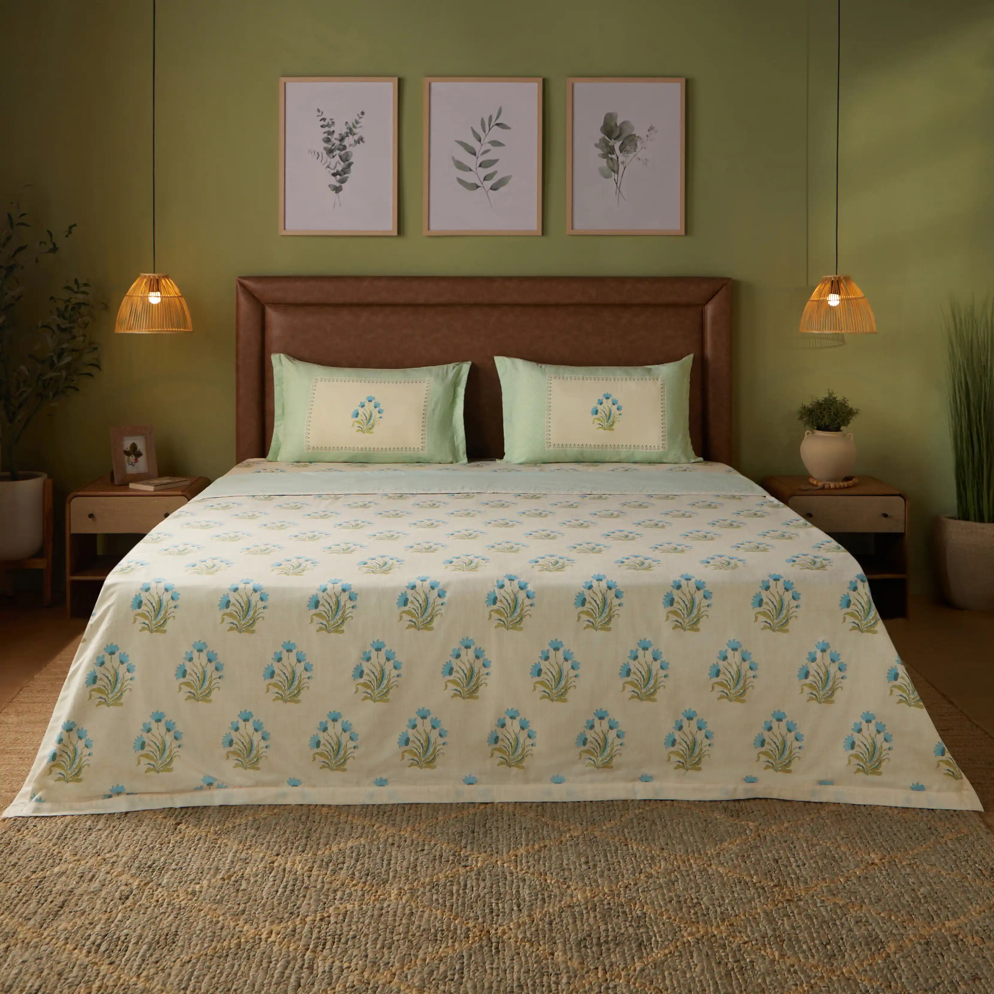 Chippa Lane | Contemporary Indian Print Design Coordinated Bedding Set | Set of Bedsheet & Dohar Indian Sage / Double