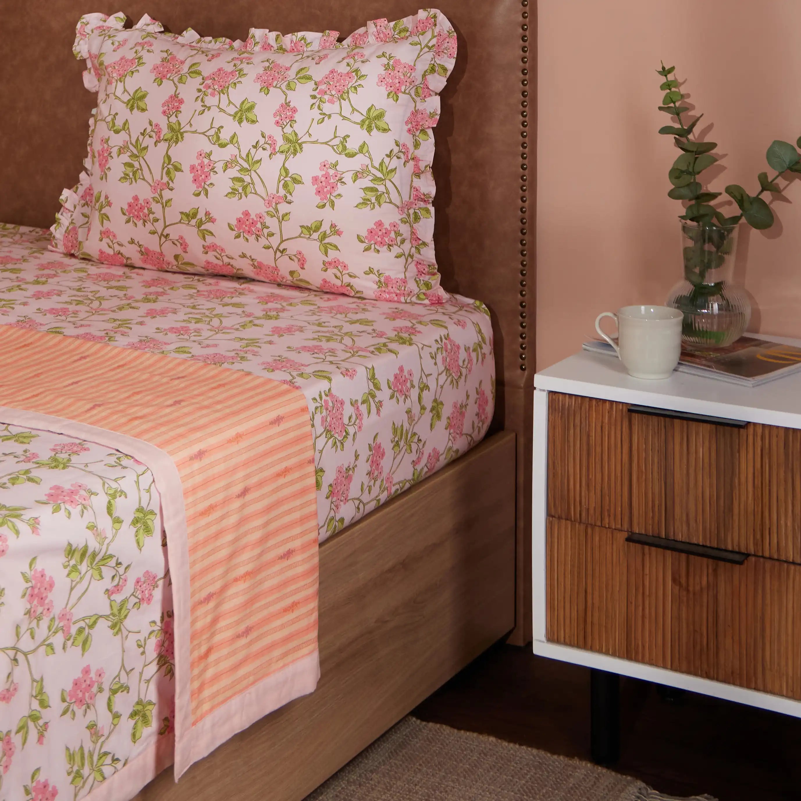 Bloomshire Luxe | Romantic Flora Printed Reversible Dohar with Super Soft Flannel Layering-Pink Pink / Single