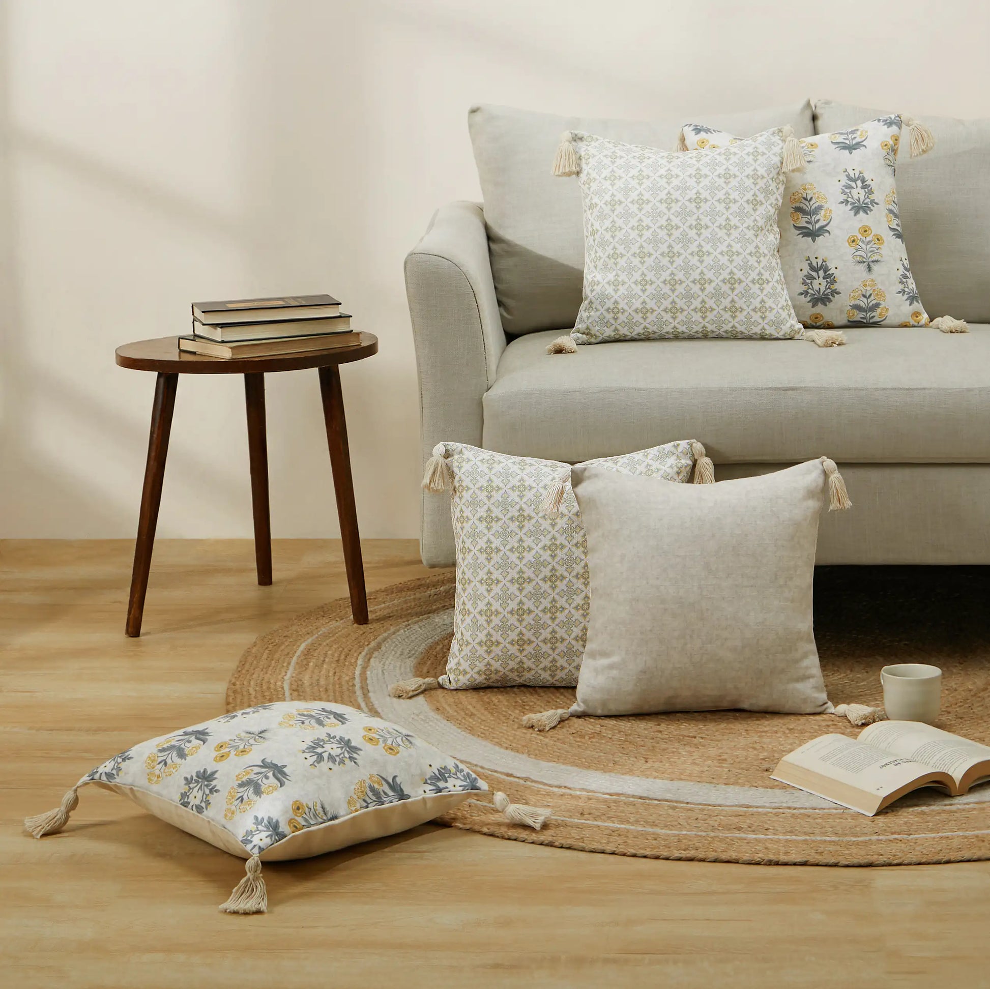 Vissencia Printed Cushion Cover | Shalimar Bagh Green / 5 Piece Cushion Cover (51cm x 51cm)