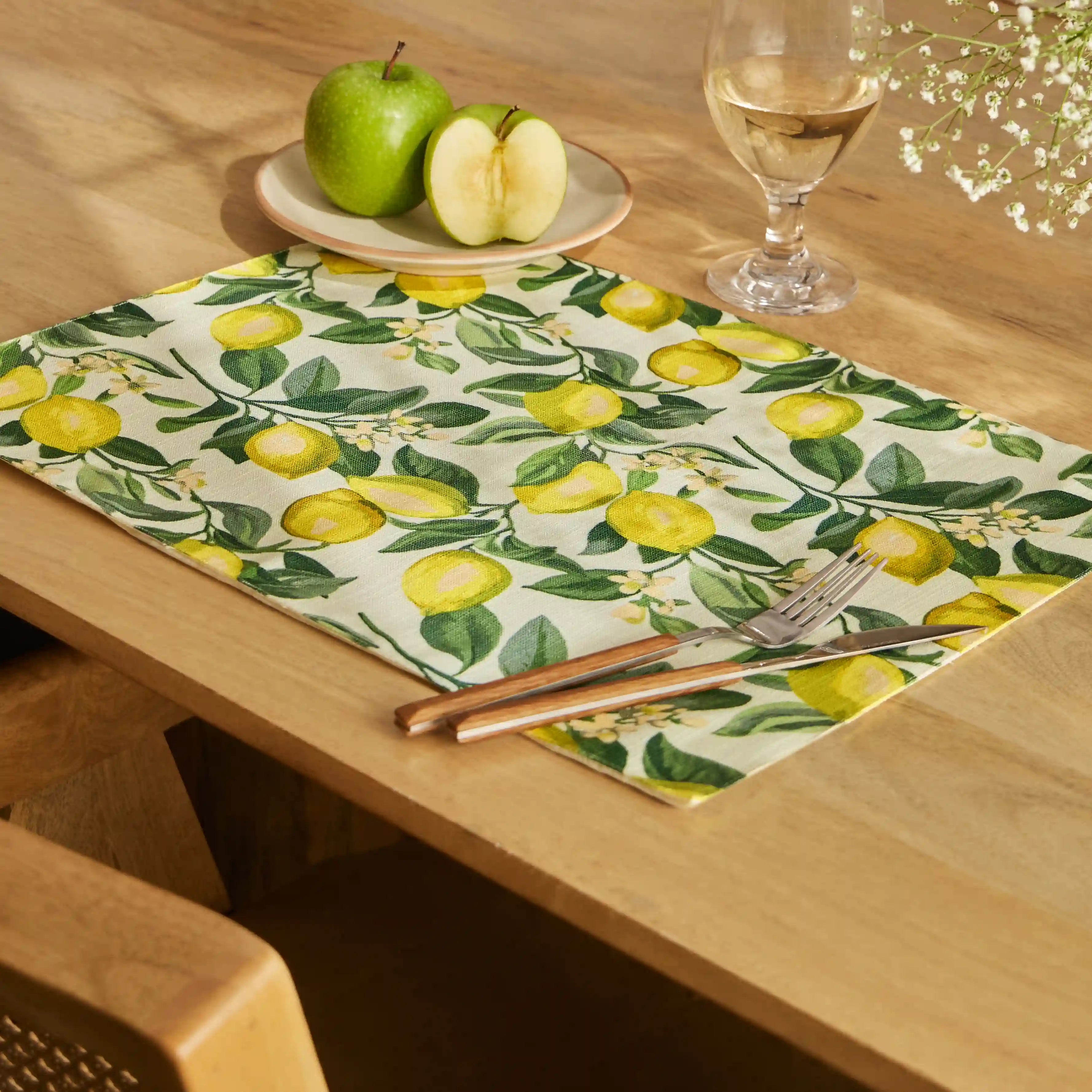 Nonna's Home 100% Polyester Table Placemat Set Lemon Zest / 6 Piece Set