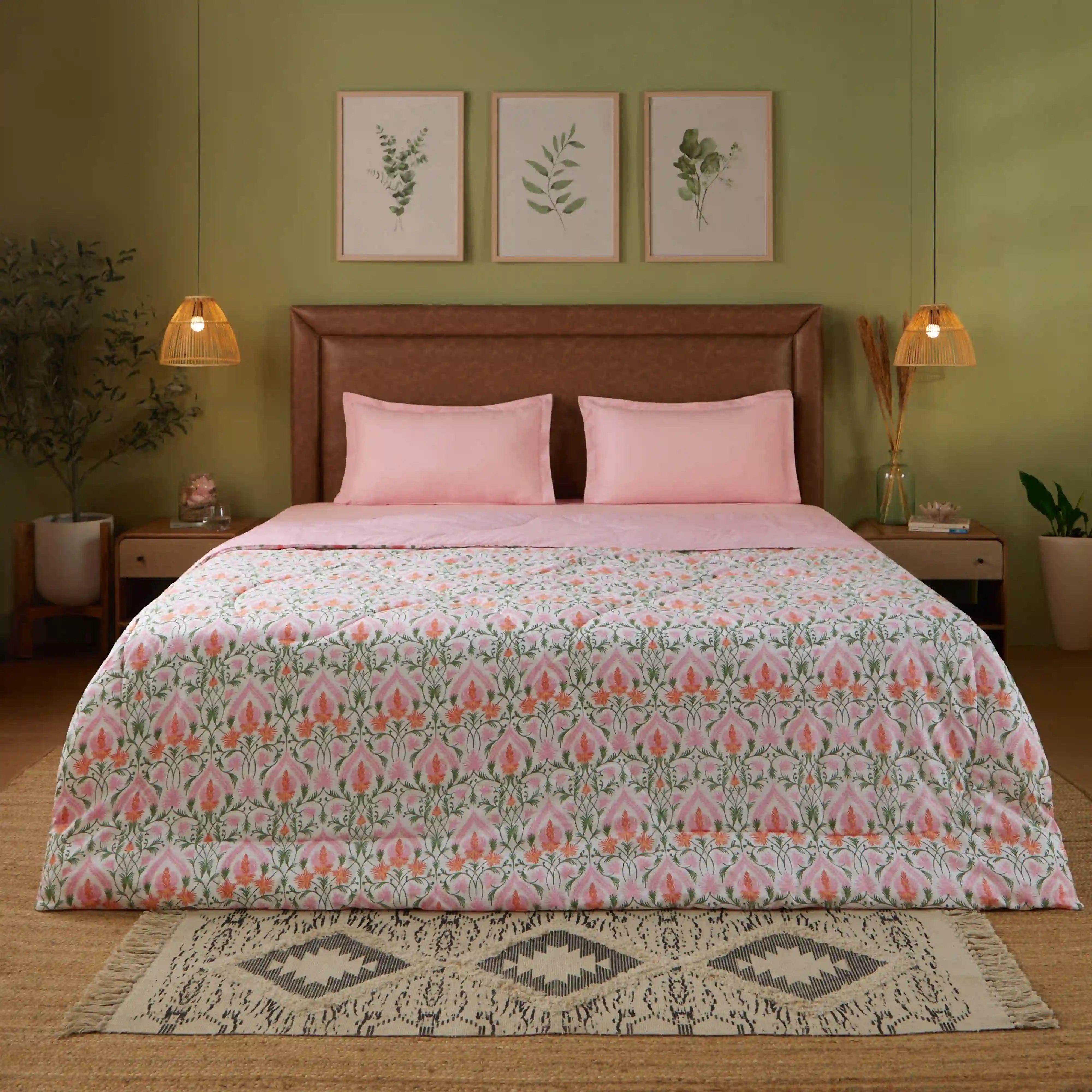 Bloomshire Classic | Everyday Charm Printed 240GSM Reversible Comforter for Extra Warmth-Salmon Salmon / Double