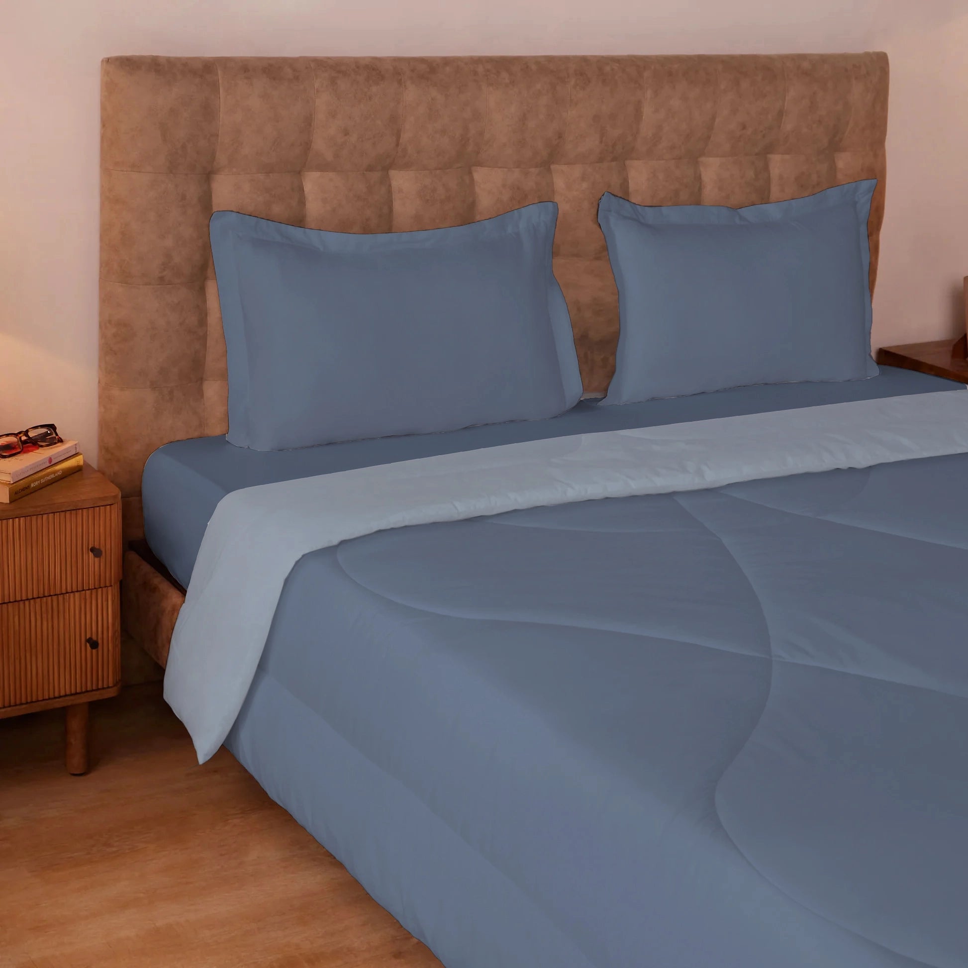 Plumelle | All Season 150 GSM Reversible Comforter - Infinity Blue Infinity Blue / King