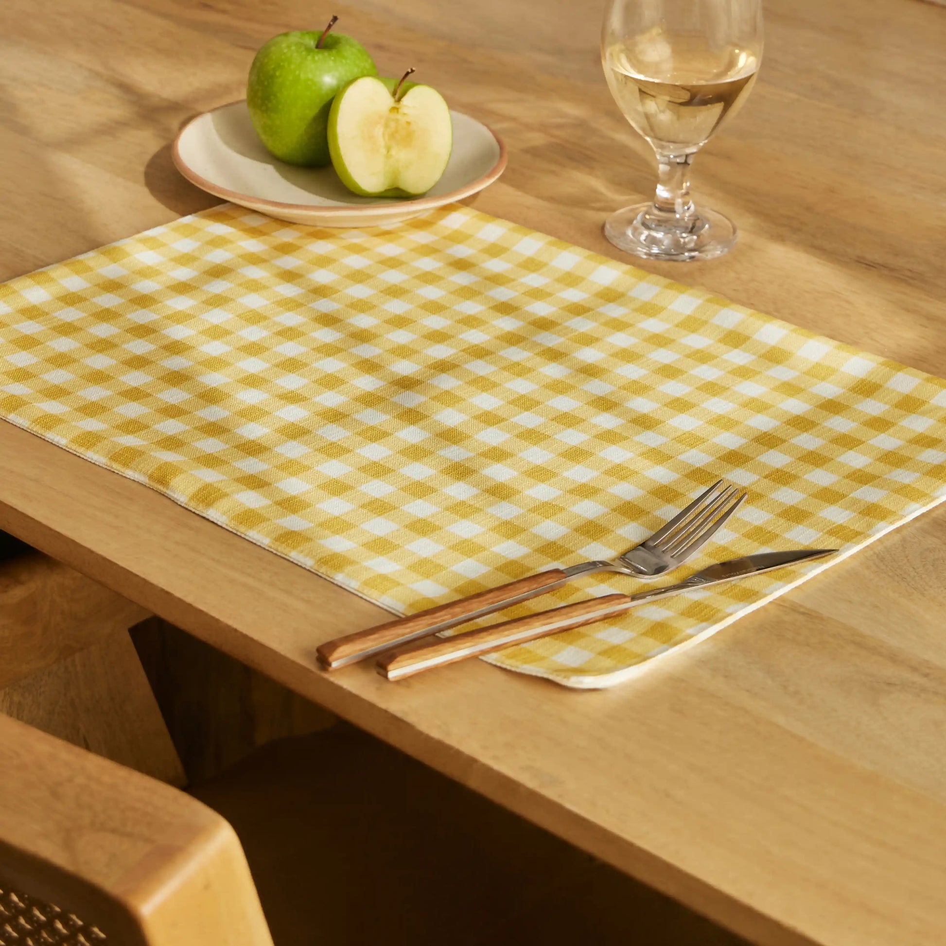 Nonna's Home 100% Polyester Table Placemat Set Big Turmeric Gingham / 4 Piece Set