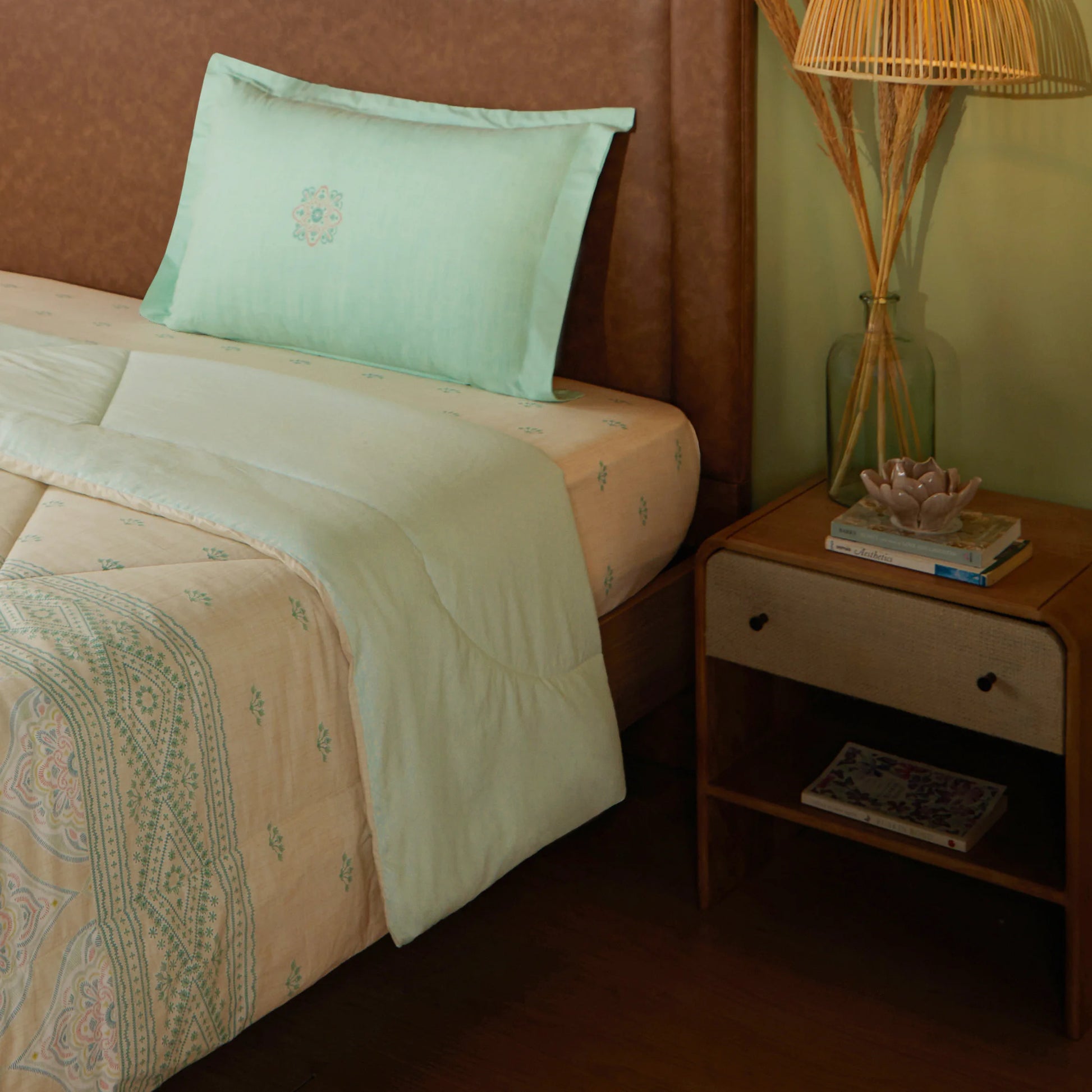 Chippa Lane 100% 120GSM Cotton Comforter Sage / Single