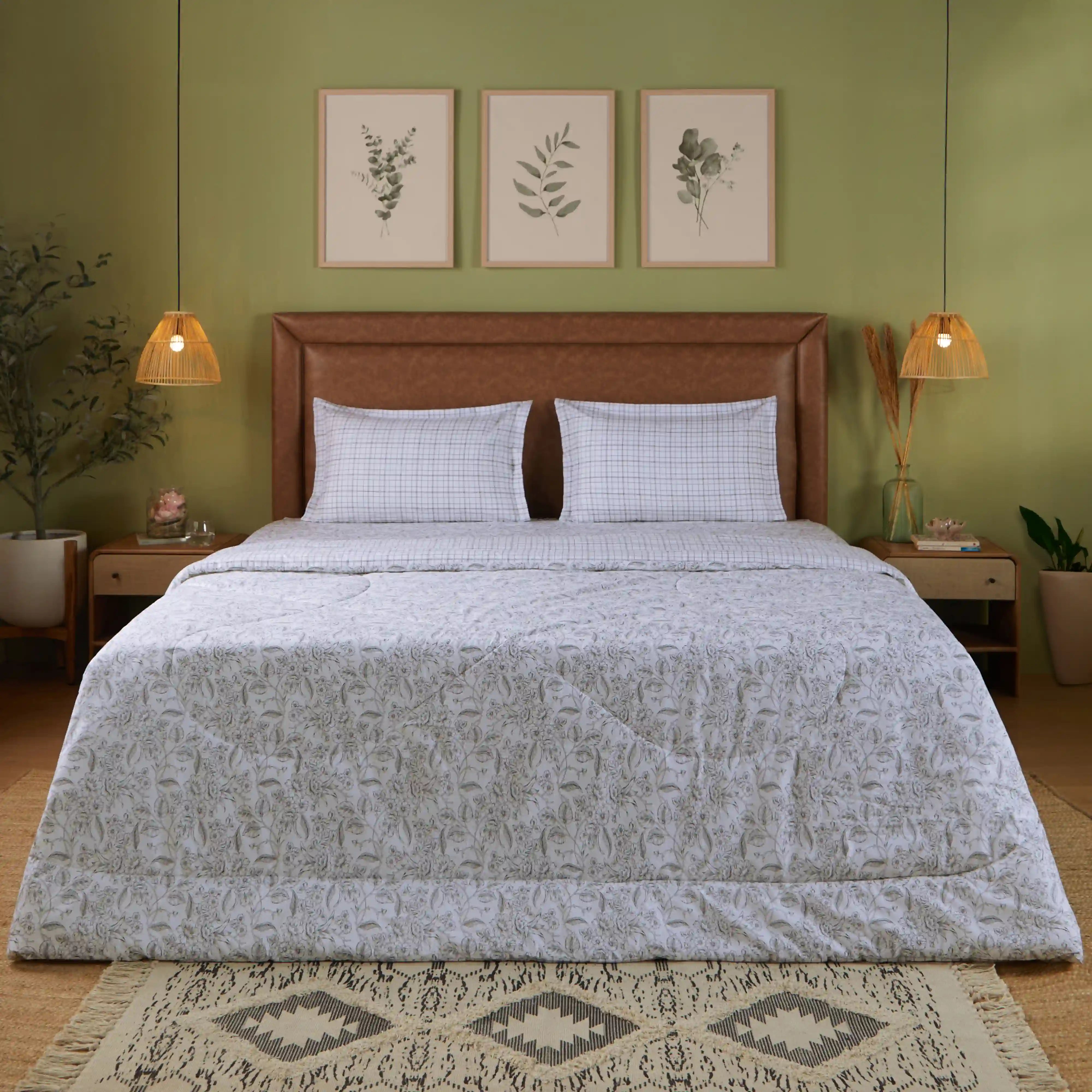 Mishella Printed Charcoal Bloom Bedding Set-3 (Dbl Bedsheet + Dbl Comforter) Charcoal Bloom / Double