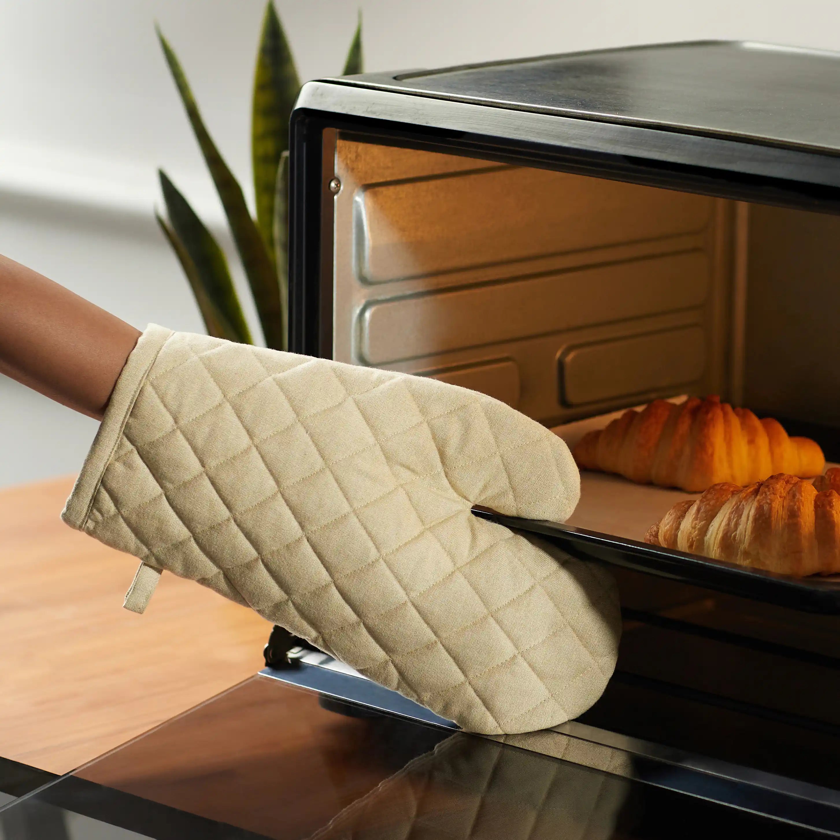 Kaleida Cotton Polyester Oven Mitts Ochre Origins / Oven Mitt (20cm x 20cm)