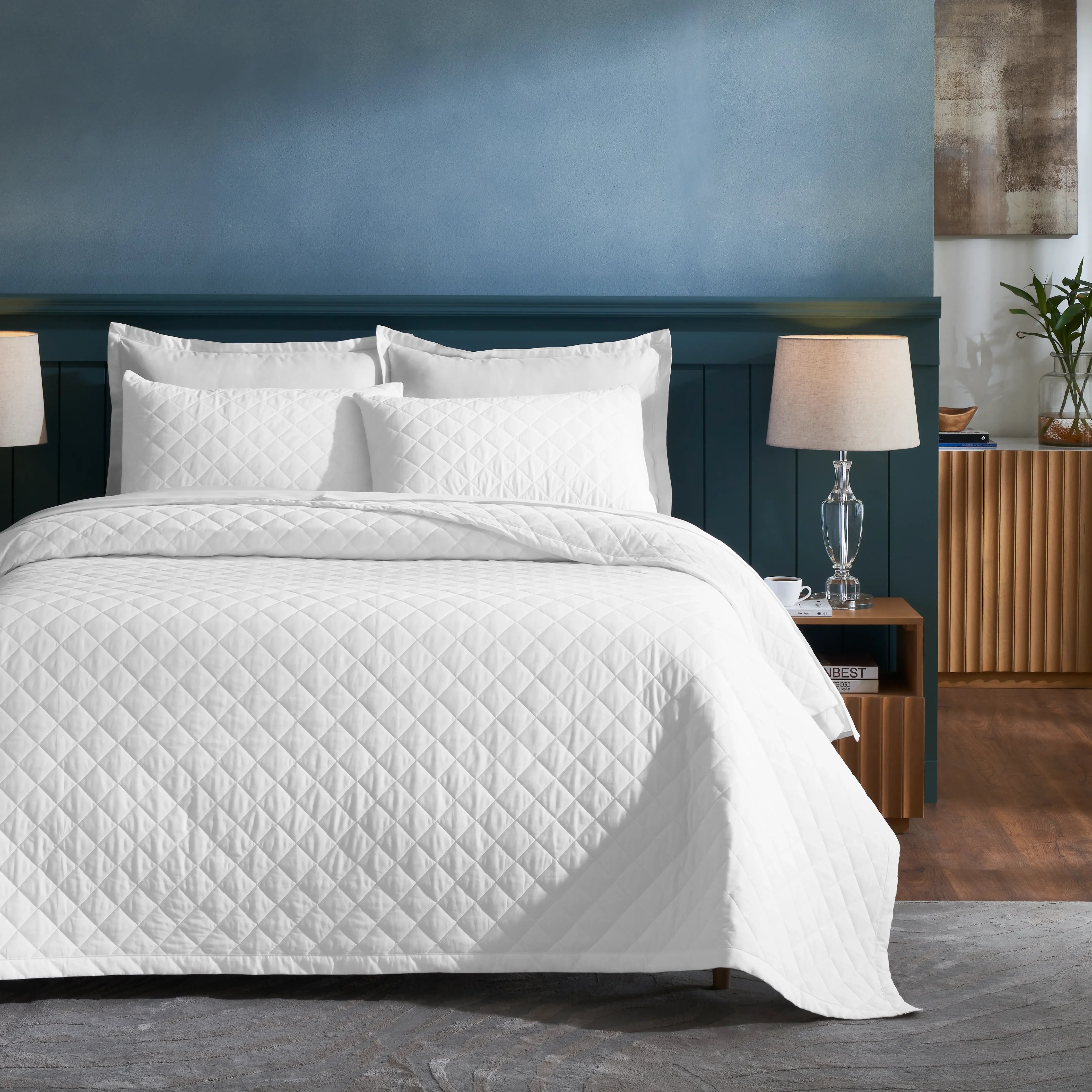Nuvola | Luxurious Solid Dyed Diamond Quilted Cotton Bedcover Set Optical White