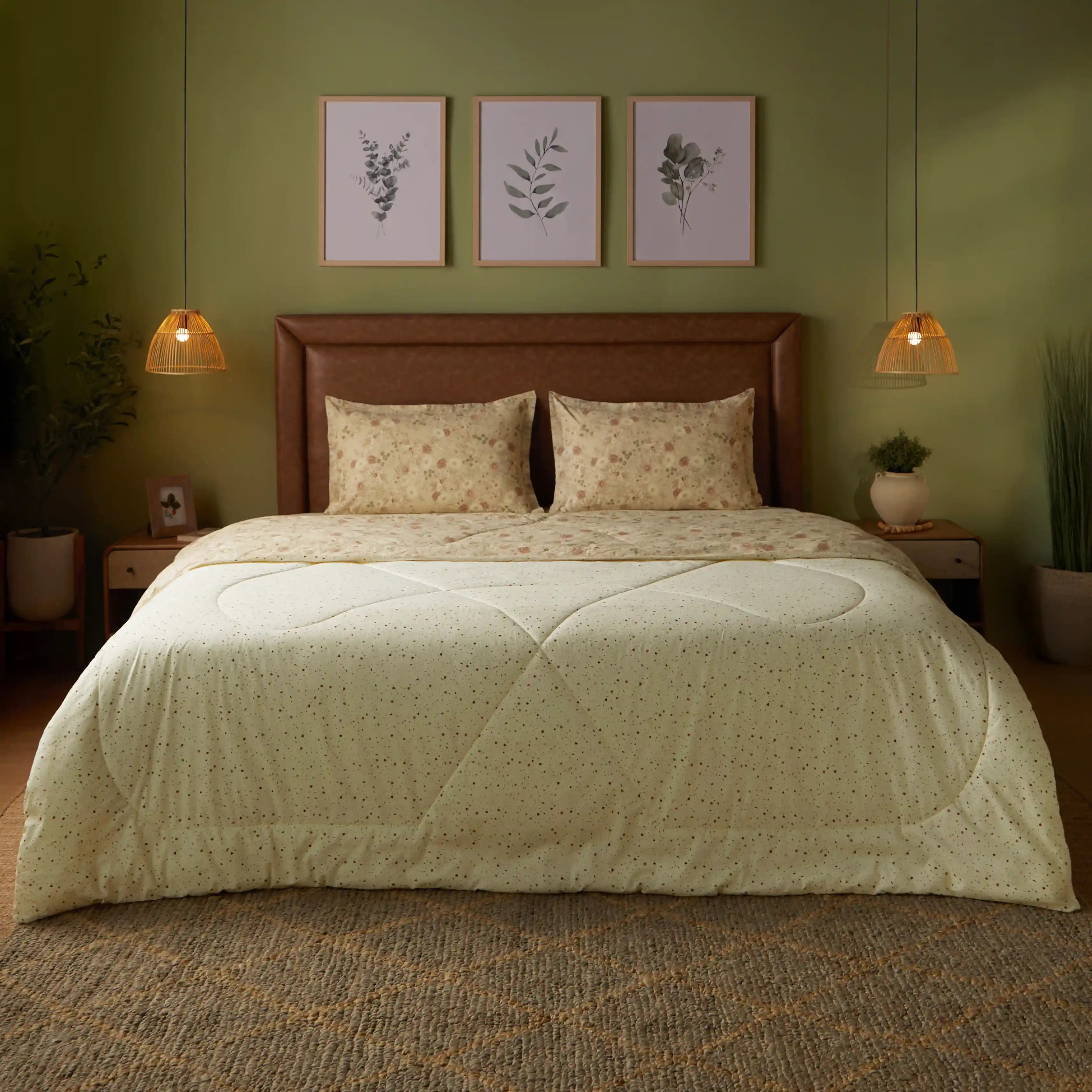 Mishella Printed Cream Comforter-240gsm Cream / Double