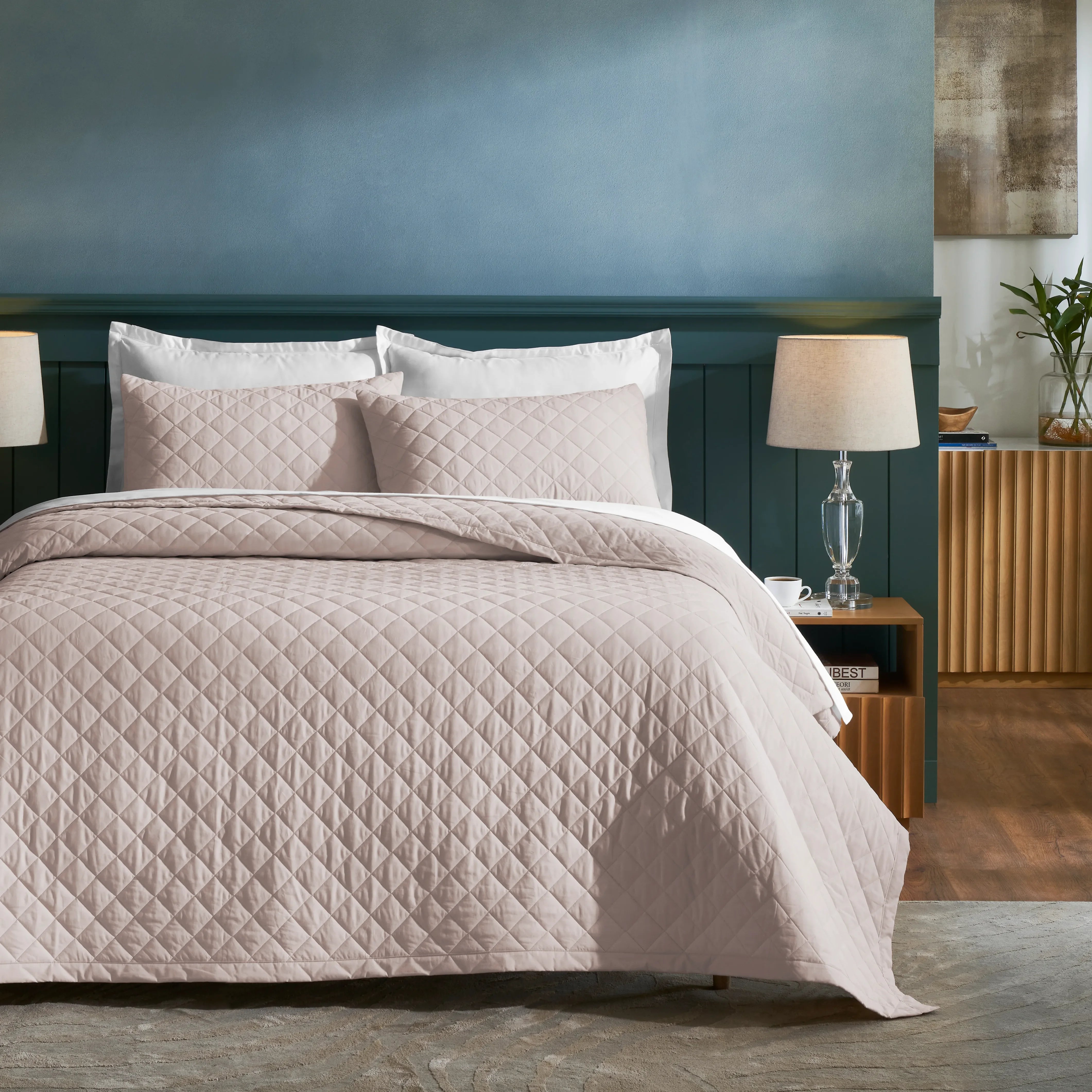 Nuvola | Luxurious Solid Dyed Diamond Quilted Cotton Bedcover Set Sepia Rose