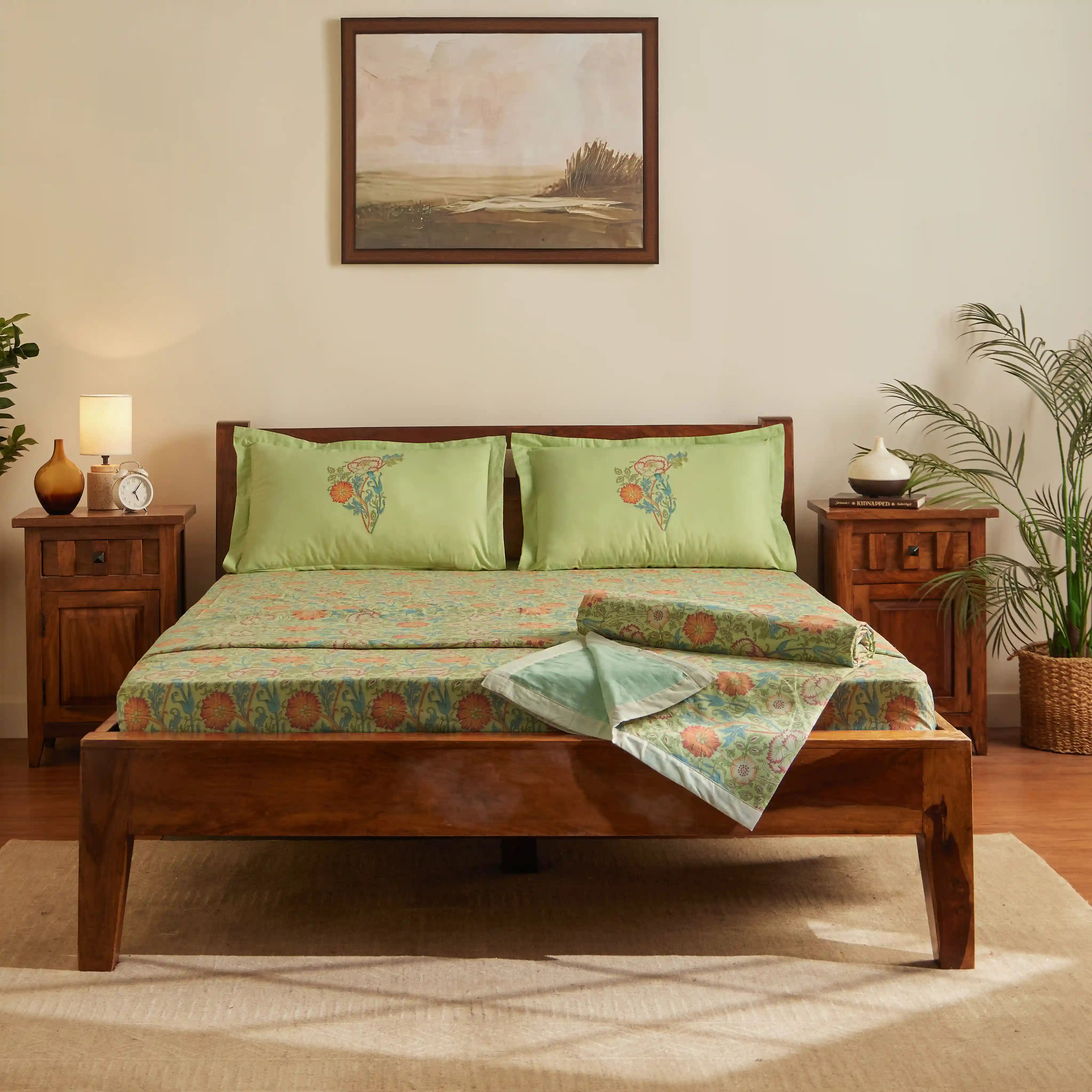 Chippa Lane | Contemporary Indian Print Design Coordinated Bedding Set | Set of Bedsheet & Dohars-Green Green / Double