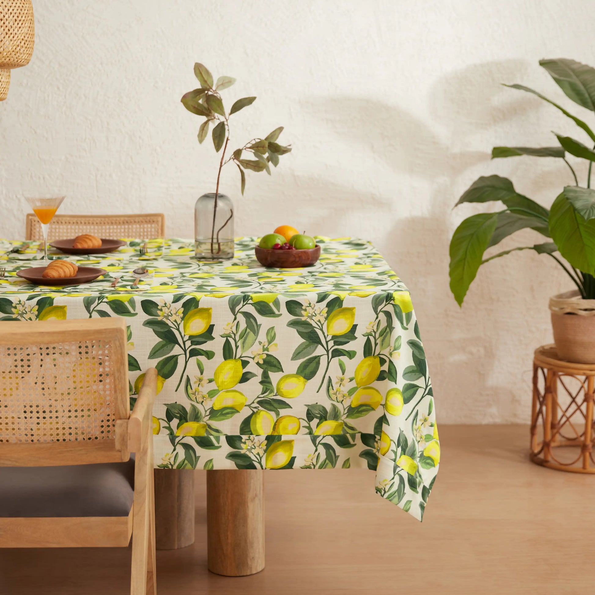 Nonna's Home 100% Polyester Table Cloth Lemon Zest / Table Cloth (150cm x 200cm)