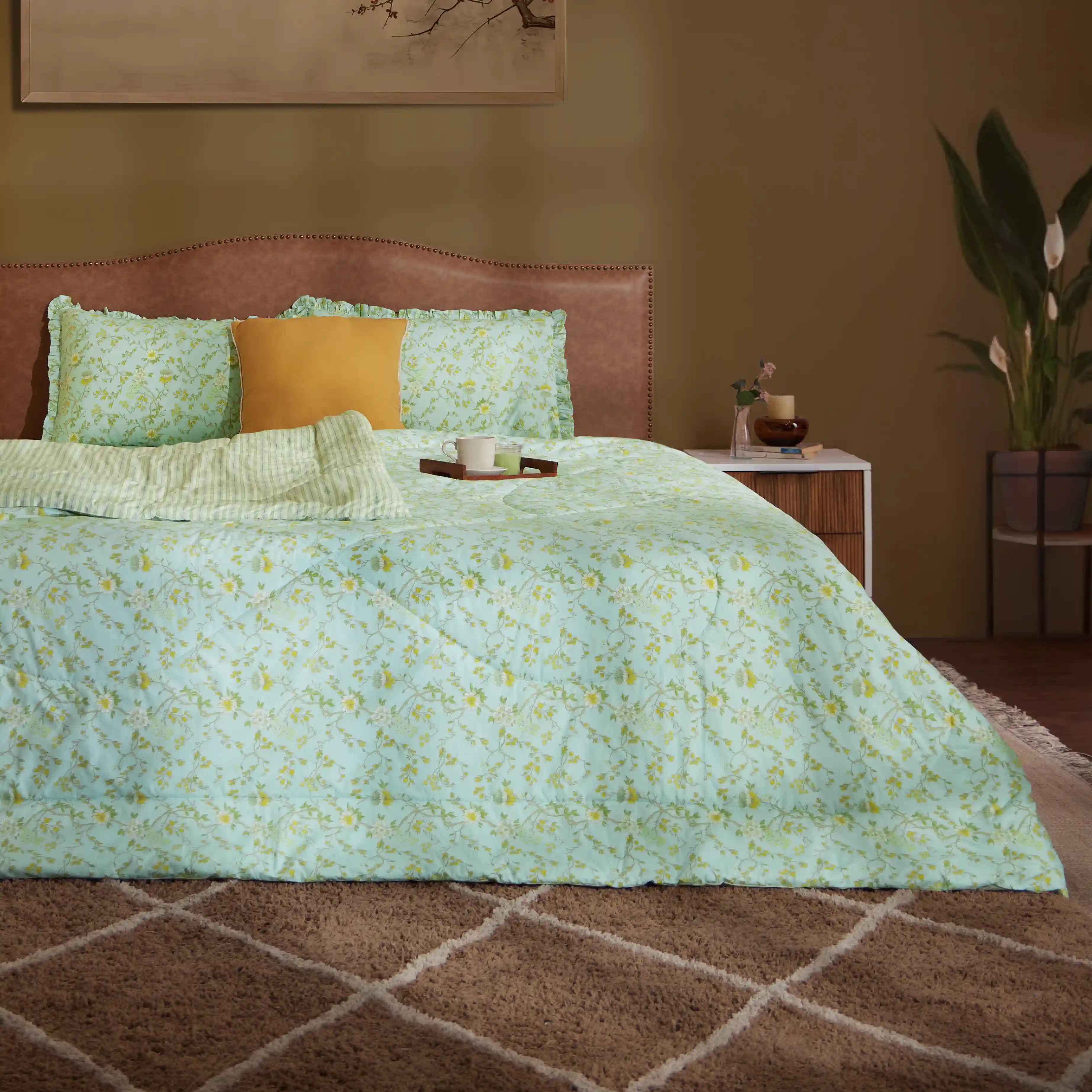 Bloomshire Luxe Printed Comforter-120gsm-Light Blue Light Blue / Double