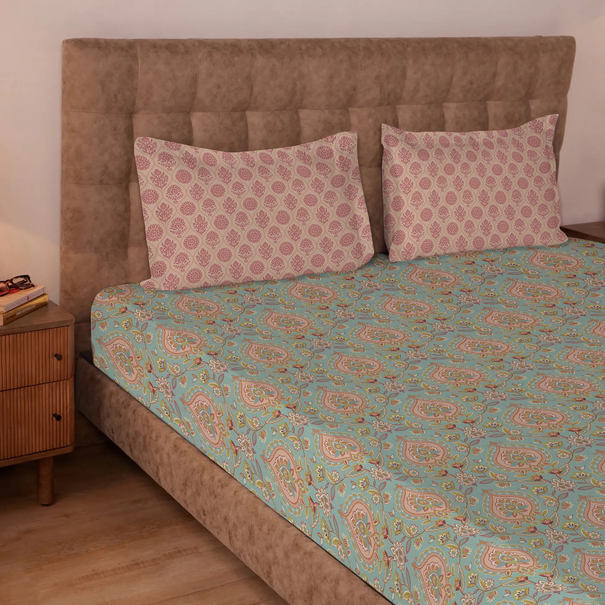 Aangan Weaves | Sage Green Traditional Printed Cotton Bedsheet Set - Sea Glass Sea Glass / Queen