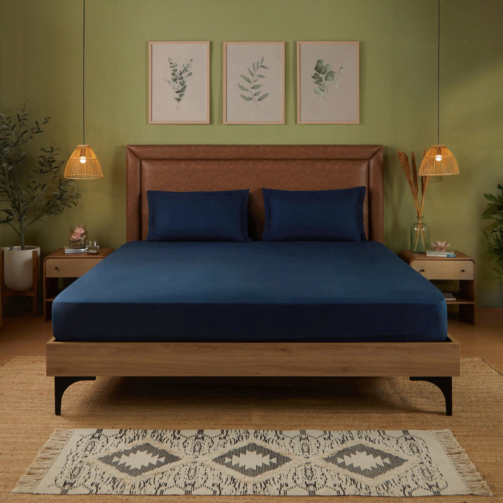 Paleto | Everyday Hues Solid Dyed Cotton Fitted Sheet Set-Navy Navy / King