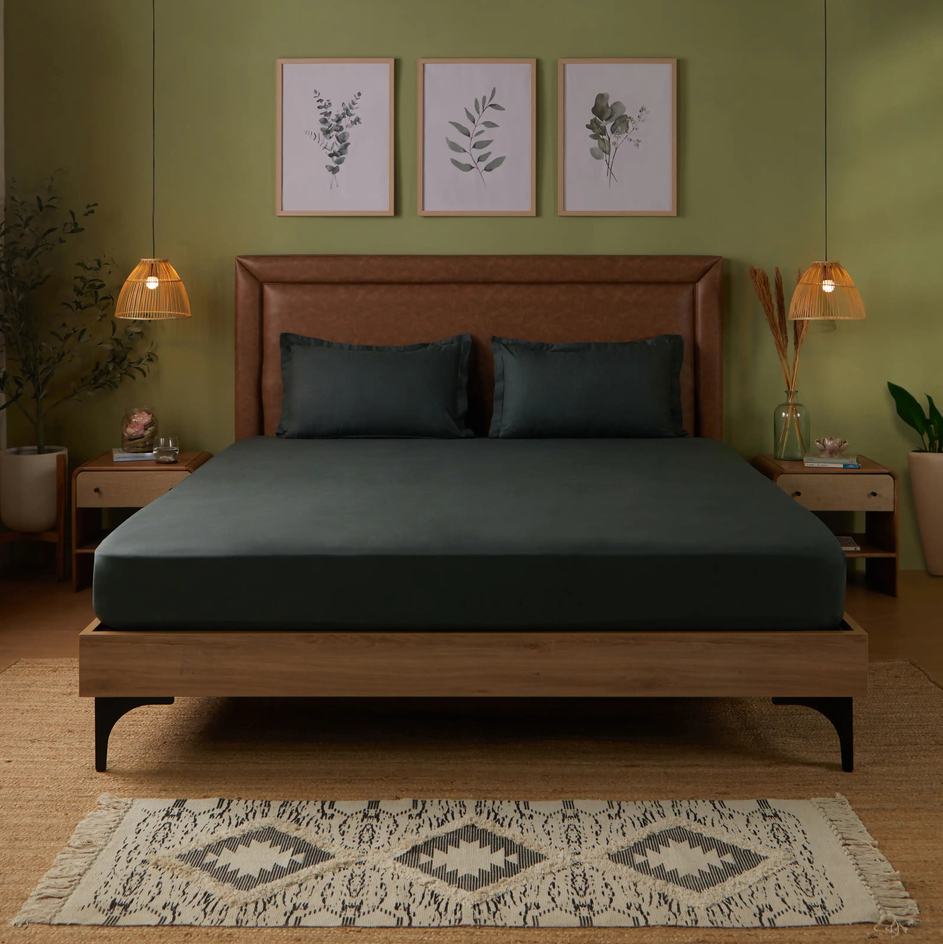 Paleto | Everyday Hues Solid Dyed Cotton Bedsheet Set-Dark Grey Dark Grey / Super King