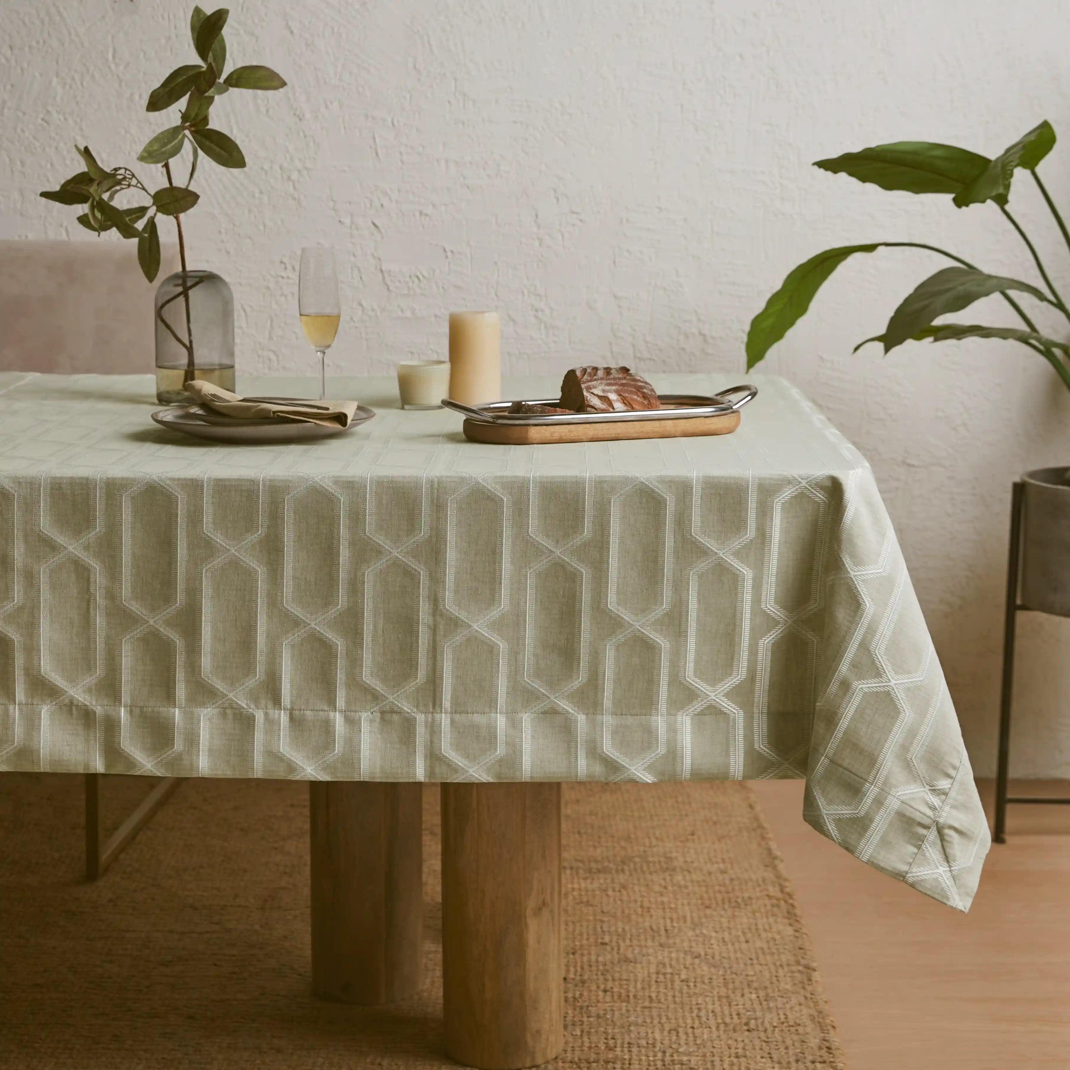 Adonare Printed Table Cloth Cloud Ash / Table Cloth (150cm x 150cm)