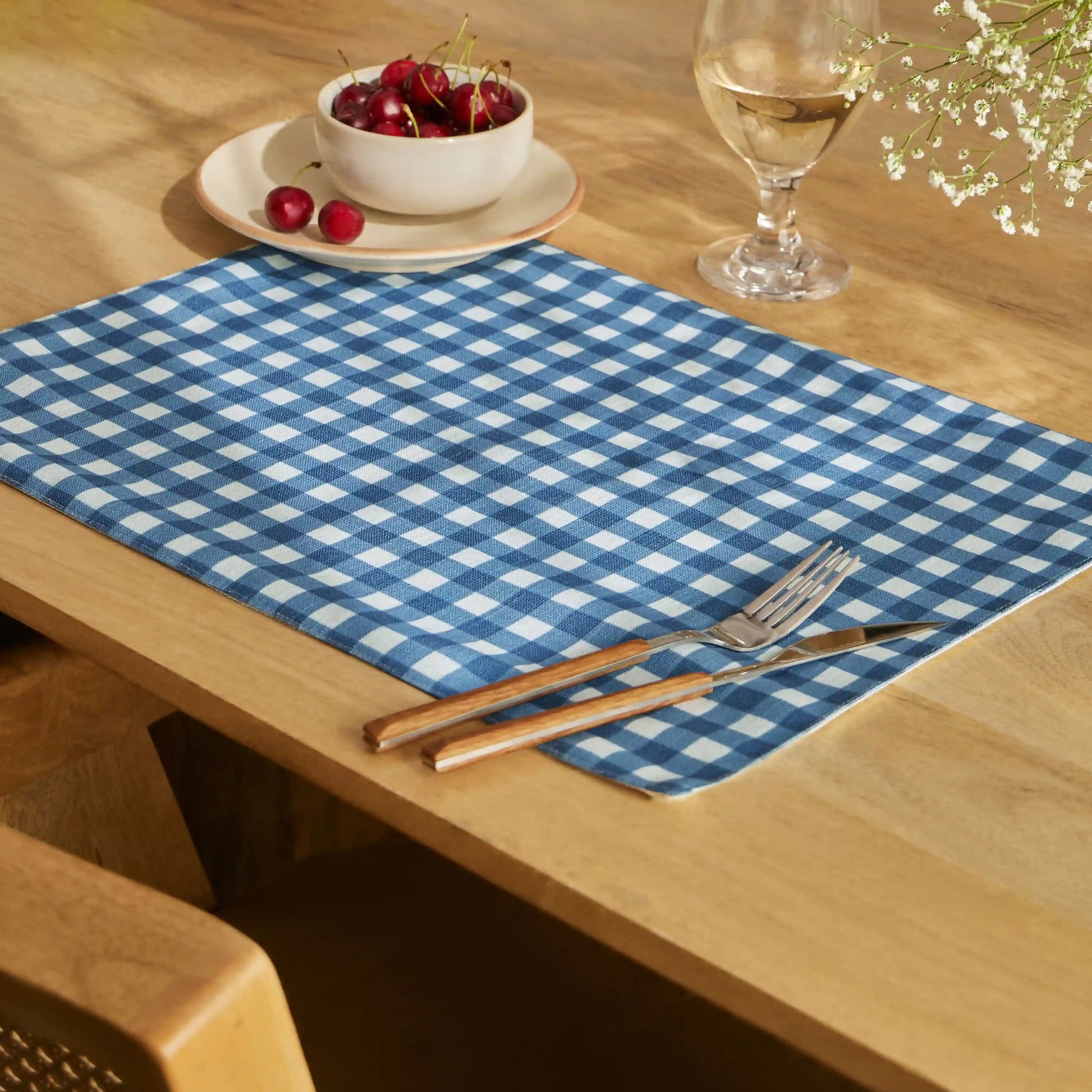 Nonna's Home 100% Polyester Table Placemat Set Big Blueberry Gingham / 6 Piece Set