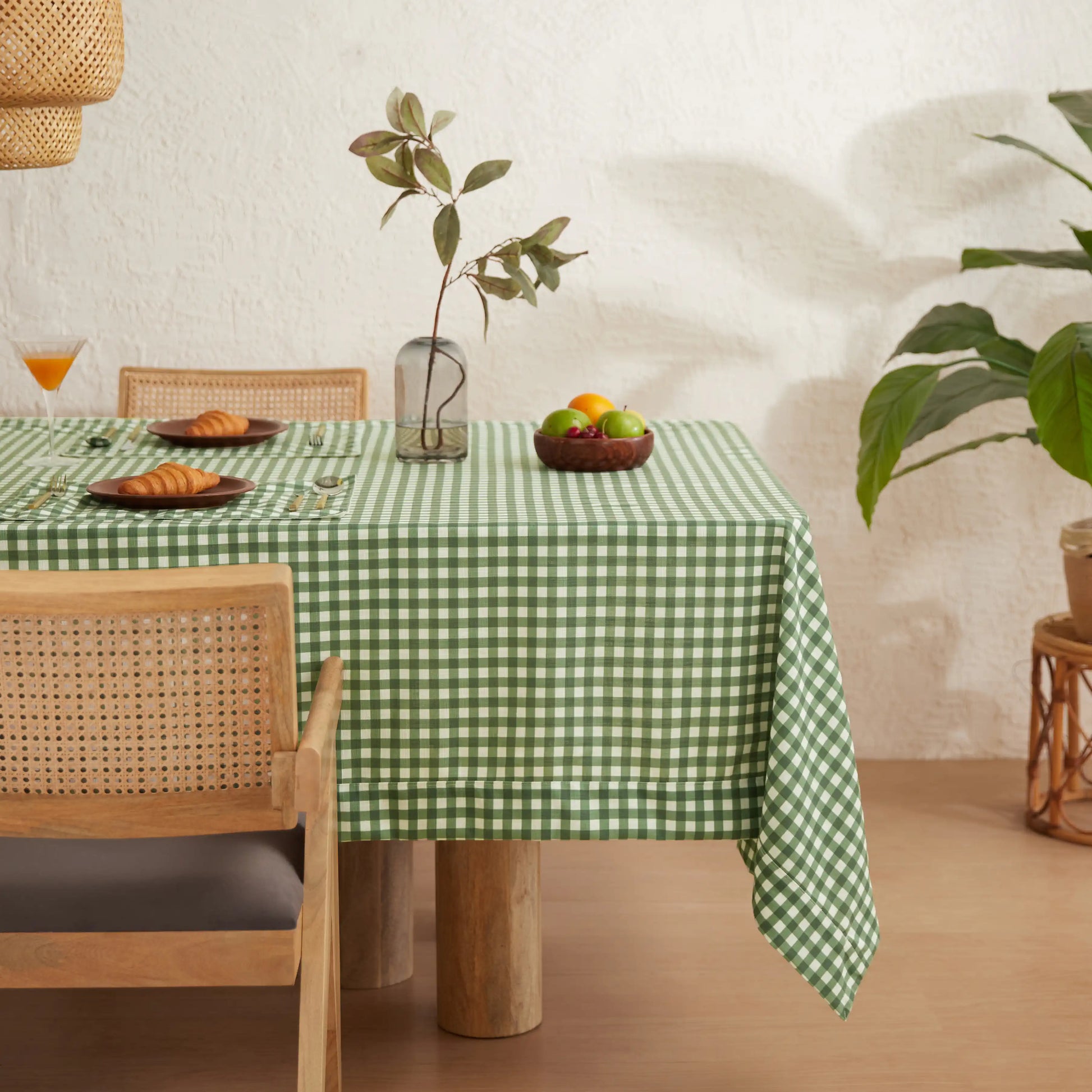 Nonna's Home 100% Polyester Table Cloth Small Rosemary Gingham / Table Cloth (150cm x 200cm)