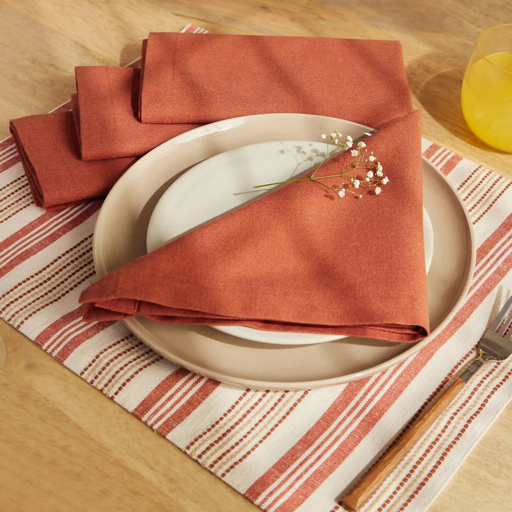 Kaleida 100% Cotton Table Napkin Red Reveries / Pack of 4