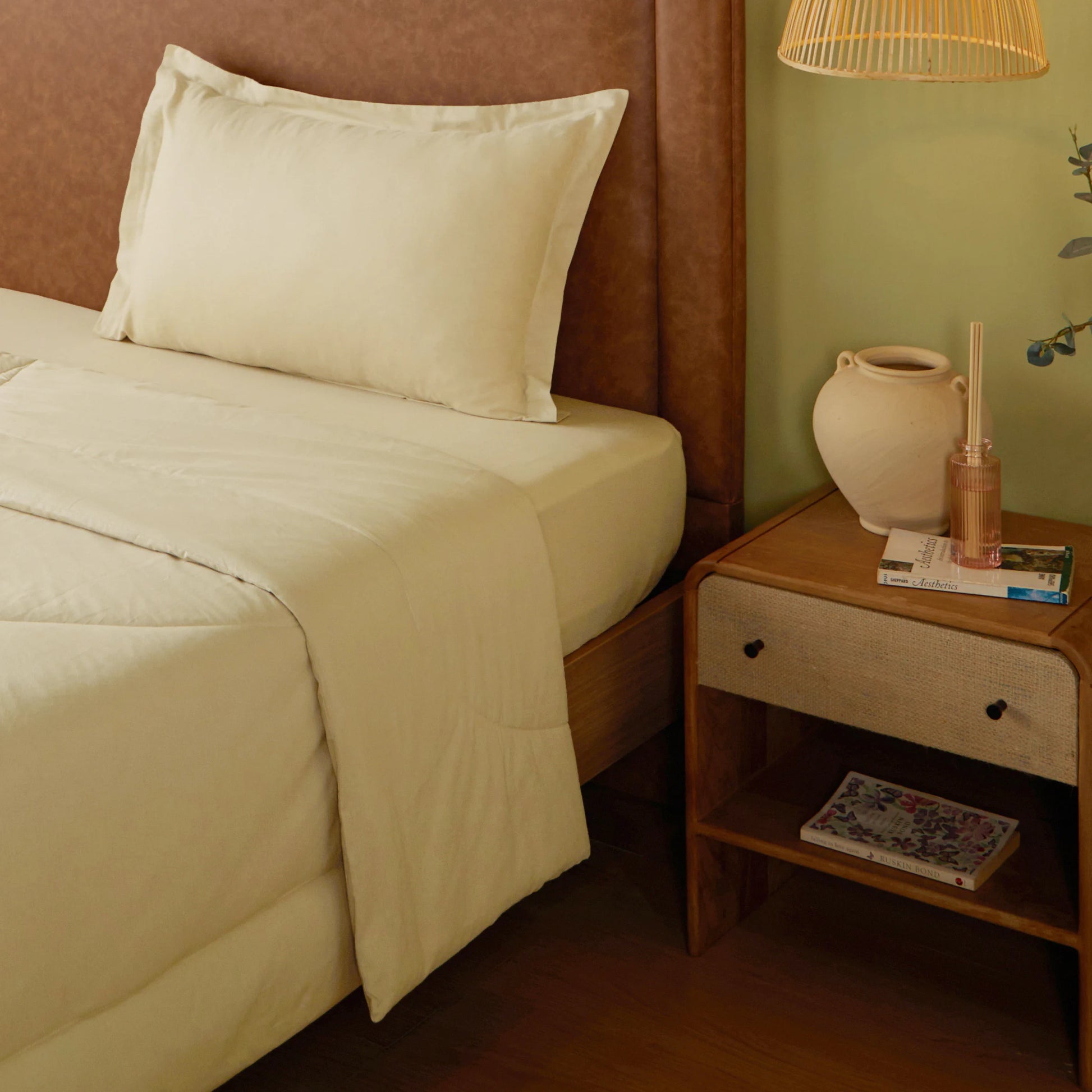 Paleto | Everyday Hues Cotton Solid Dyed 120GSM Comforter-Beige Beige / Single
