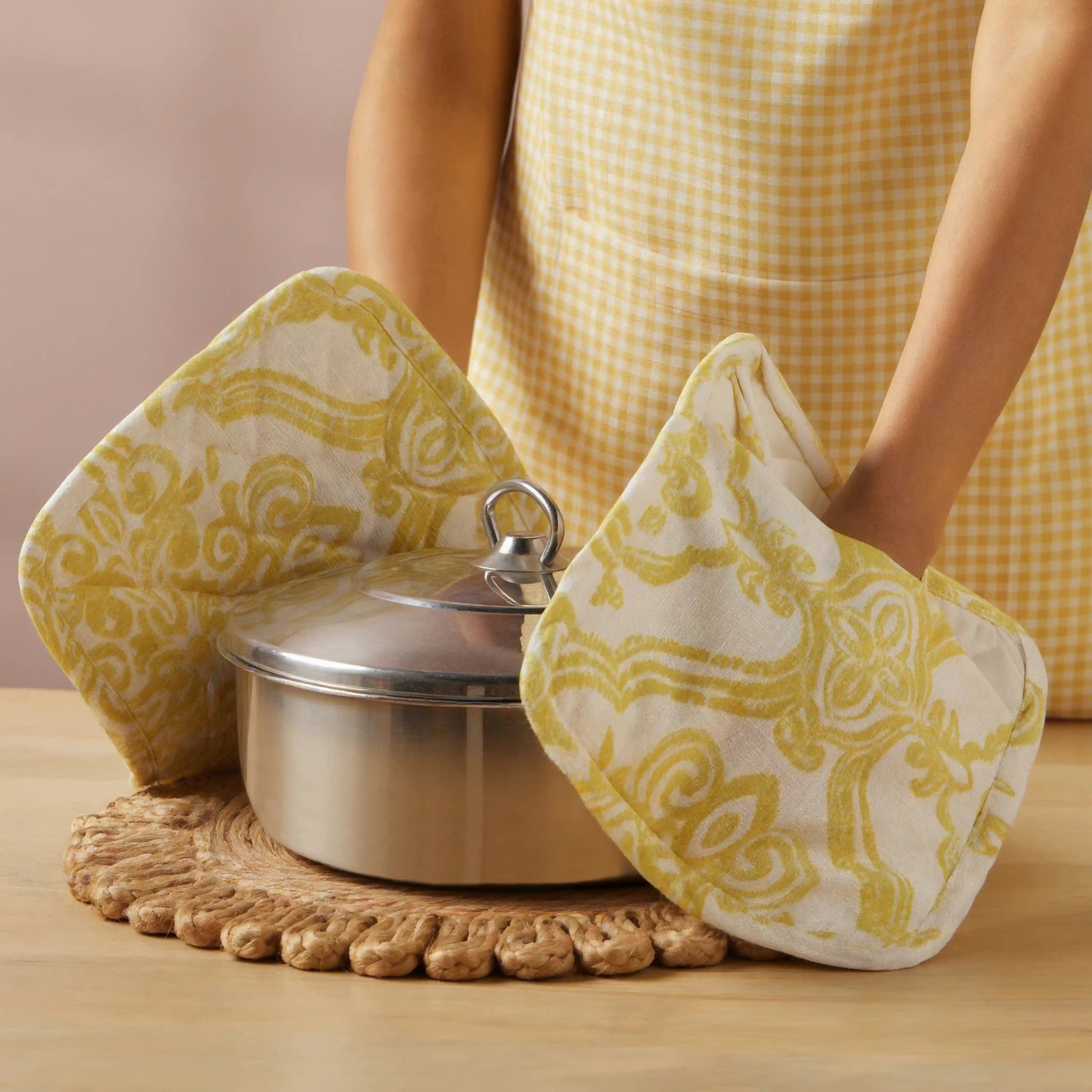 Nonna's Home 100% Polyester Pot Holders Vintage Baroque / Pot Holder (18cm x 30cm)