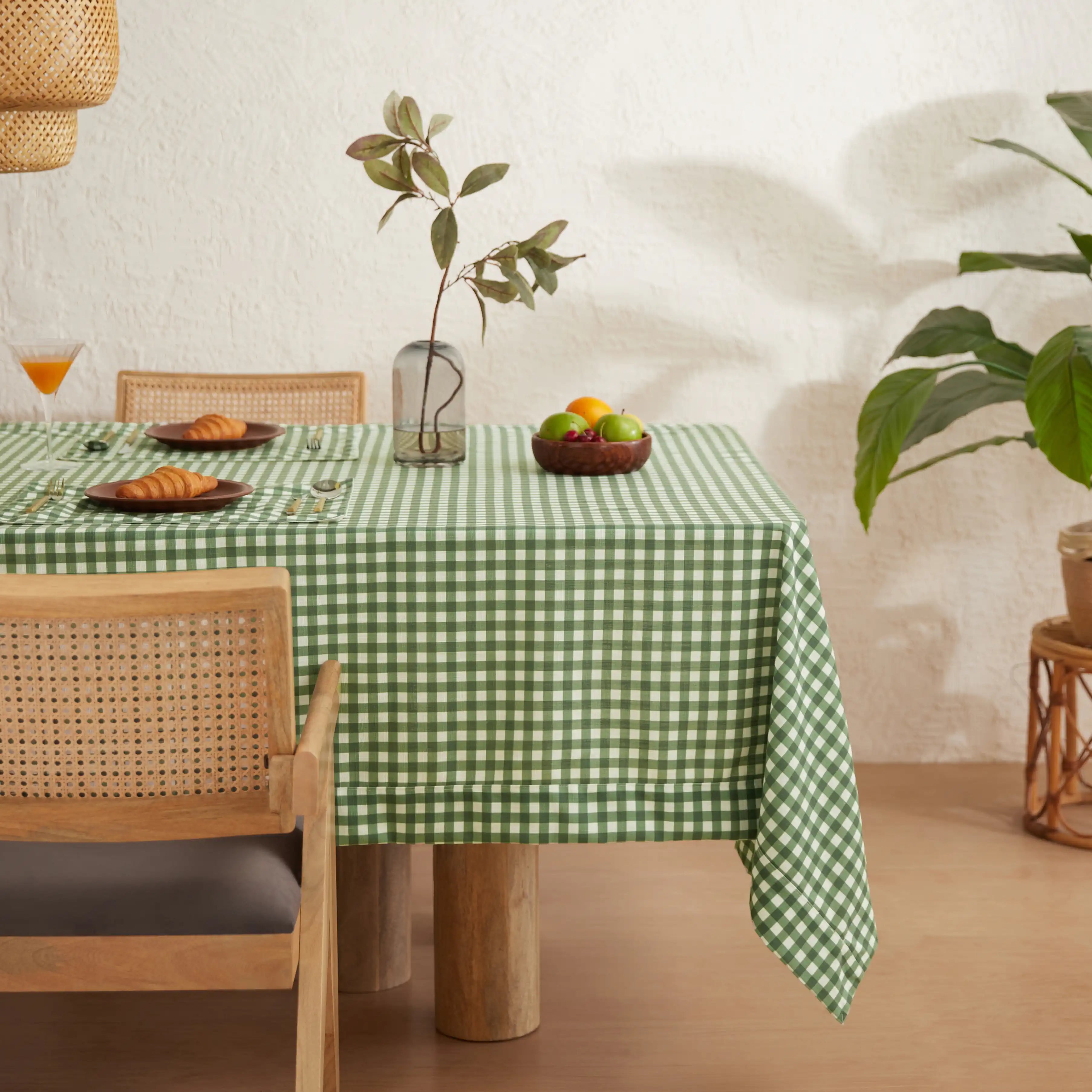 Nonna's Home 100% Polyester Table Cloth Small Rosemary Gingham / Table Cloth (150cm x 150cm)