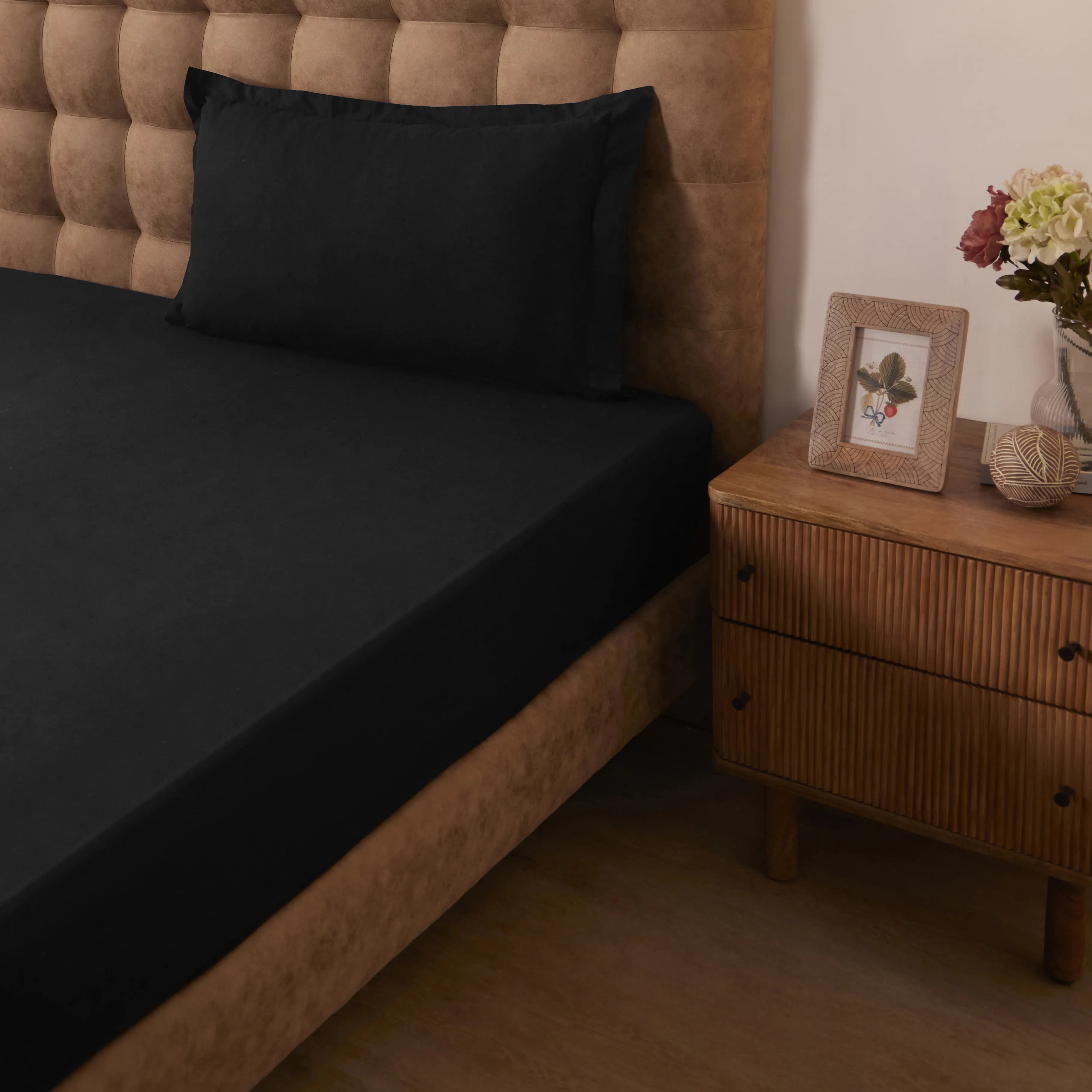 Paleto | Everyday Hues Solid Dyed Cotton Bedsheet Set-Black Black / Single