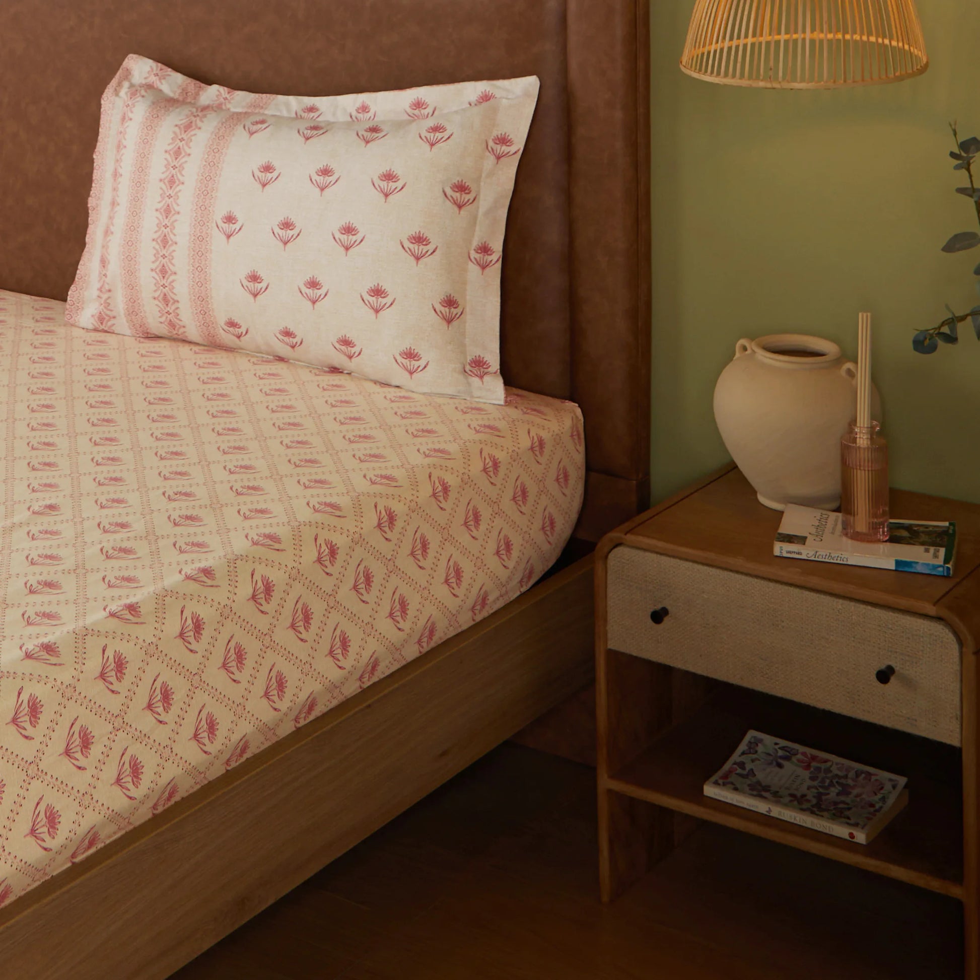Chippa Lane | Contemporary Indian Print Design Cotton Bedsheet Set-Red Red / Single