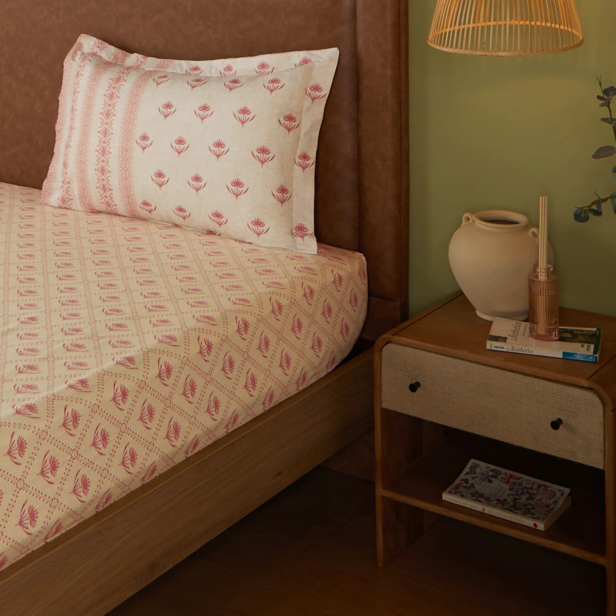 Chippa Lane | Contemporary Indian Print Design Cotton Bedsheet Set-Red Red / Single
