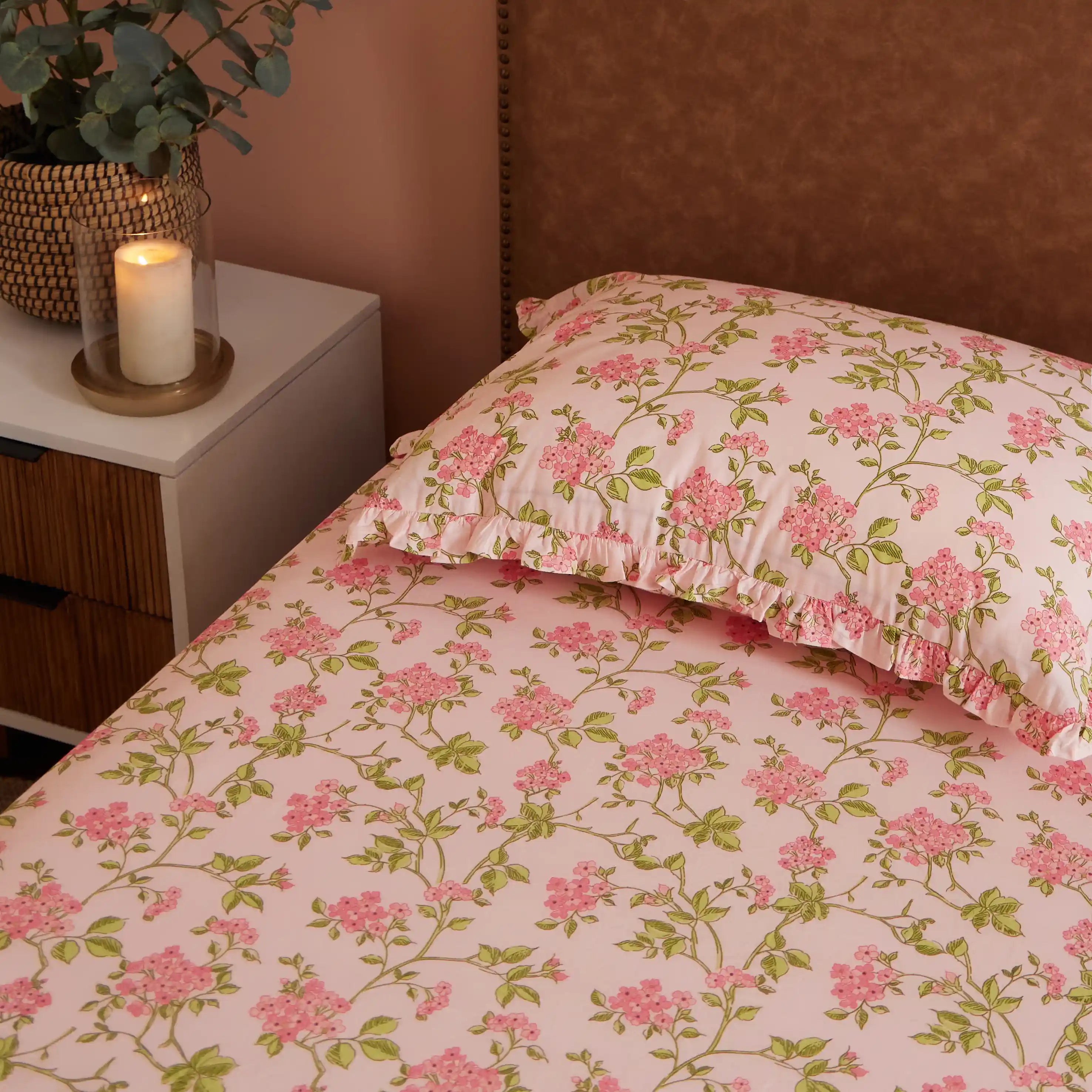 Bloomshire Luxe 100% Cotton Bedsheet Set Pink / Single