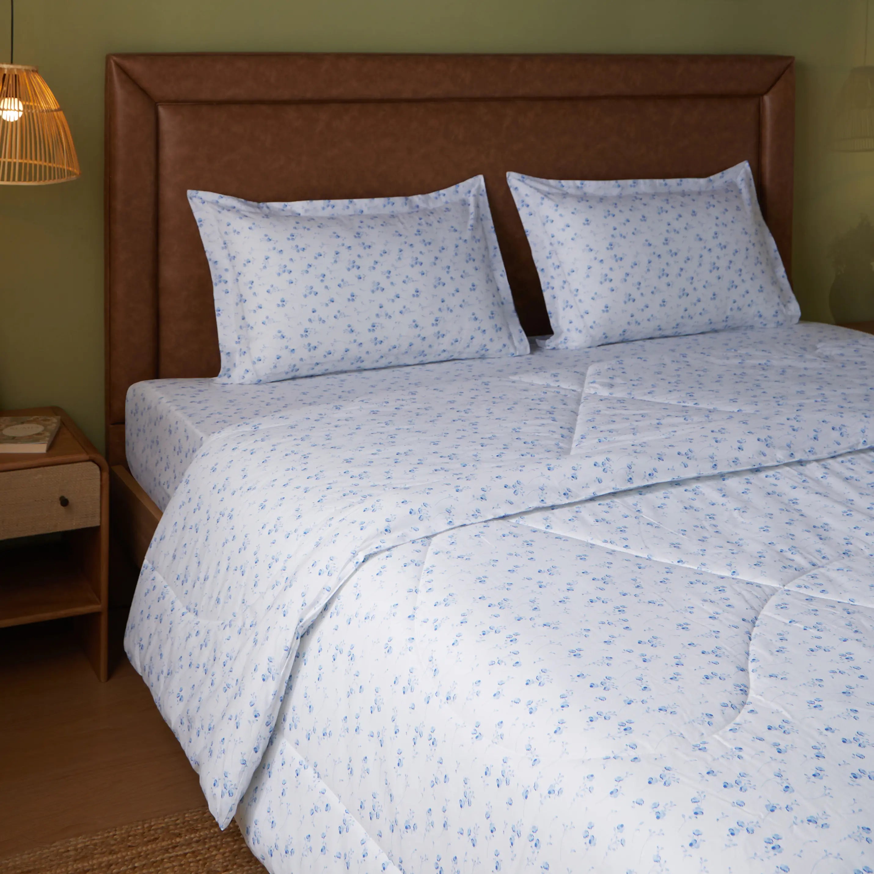 Bloomshire Classic | Everyday Charm Printed 240GSM Reversible Comforter for Extra Warmth-Ocean Blue Ocean Blue / Double
