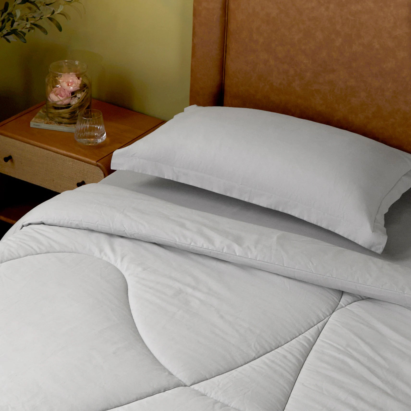 Paleto | Everyday Hues Cotton Solid Dyed 120GSM Comforter-Grey Grey / Single