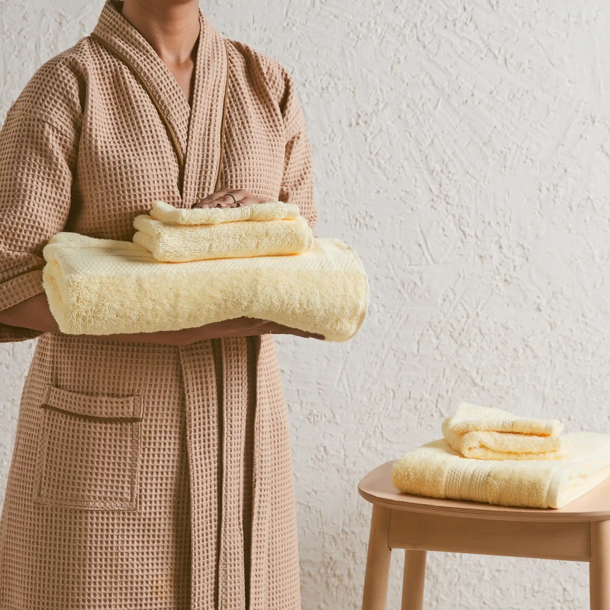 Paleto | Everyday Essentials Absorbent Ring Spun Cotton 6 Piece Terry Towel Set | Set of Bath, Hand & Face Towels Buttercream / 6 Piece Set