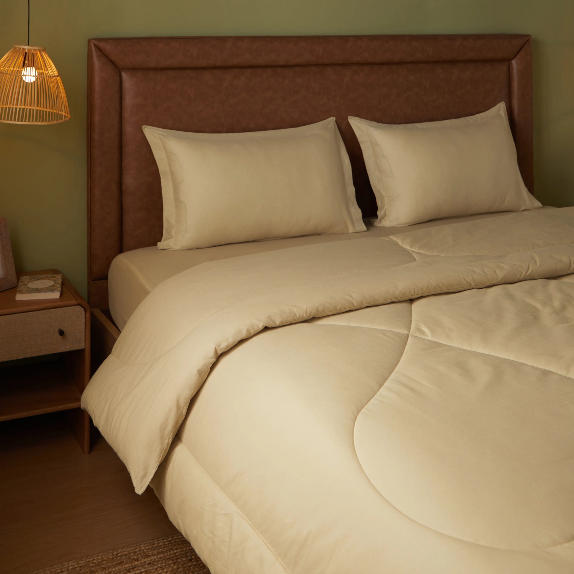 Paleto | Everyday Hues Cotton Solid Dyed 120GSM Comforter-Beige Beige / Double