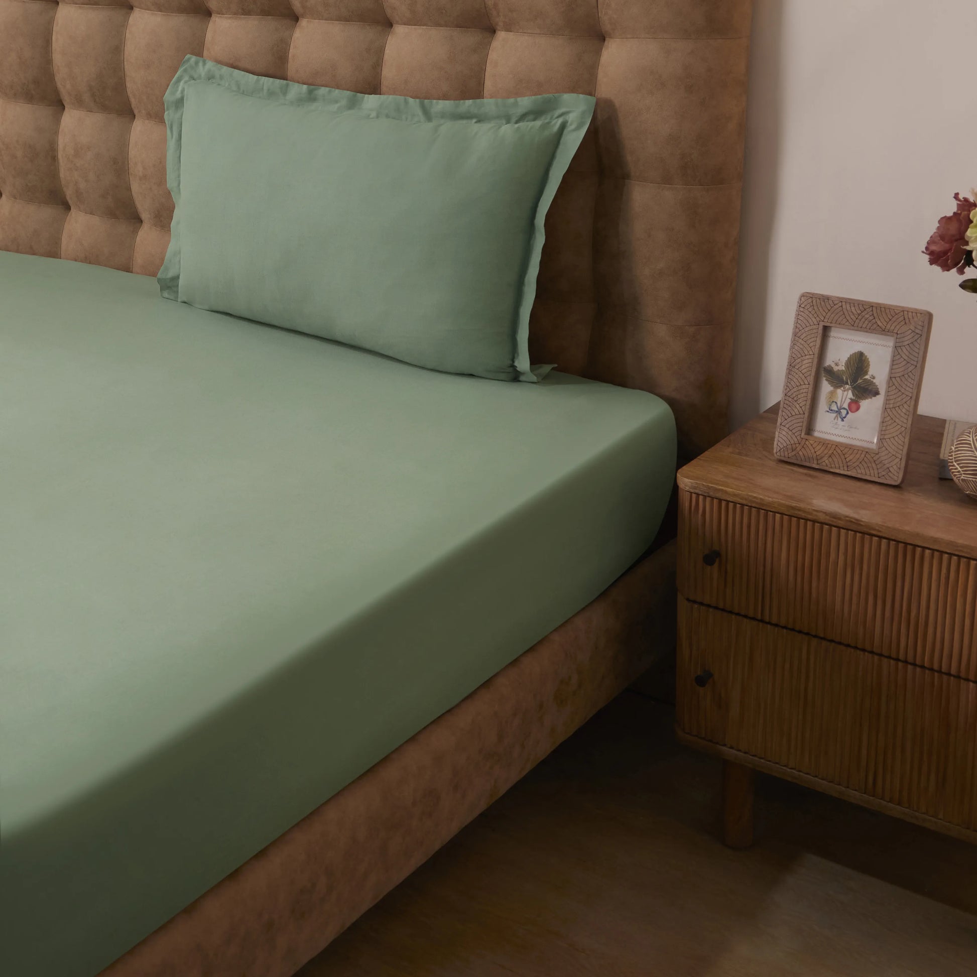 Paleto | Everyday Hues Solid Dyed Cotton Bedsheet Set-Green Sage Green Sage / Single