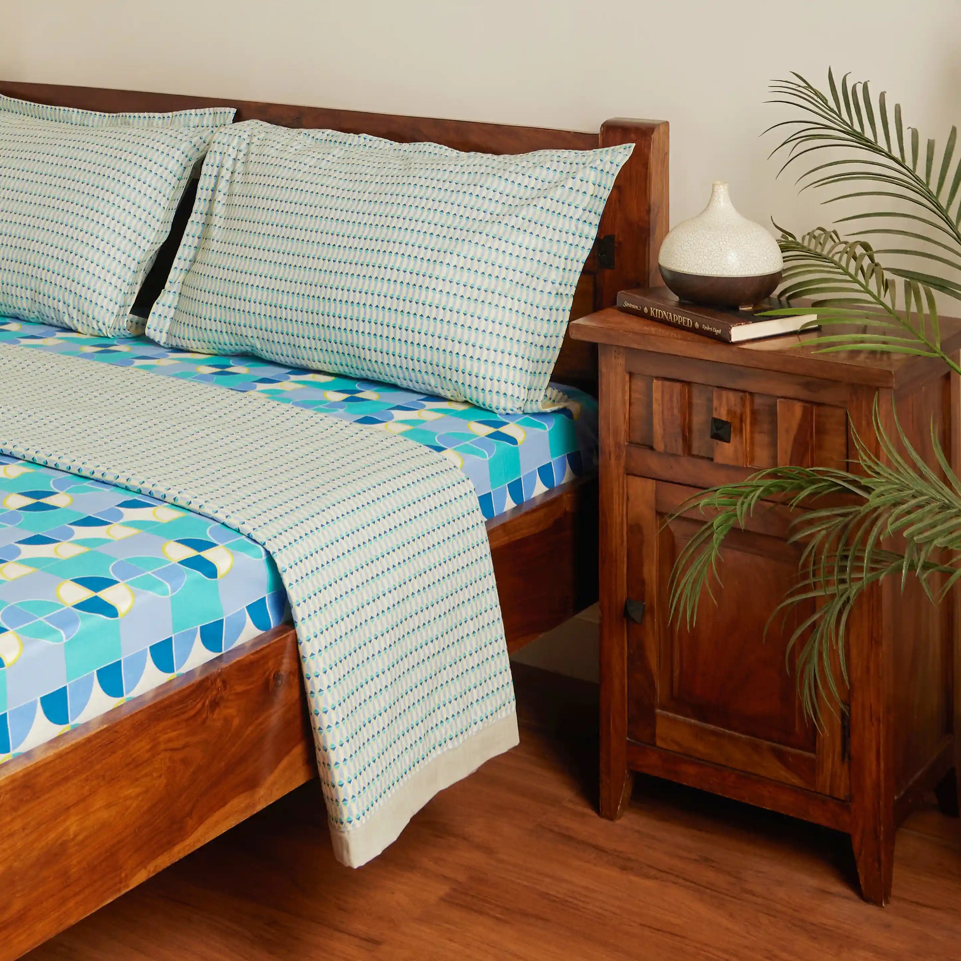 Mishella Printed Orbit Teal Bedding Set-2 (Dbl Bedsheet + 2 Sgl Dohar) Orbit Teal / Double