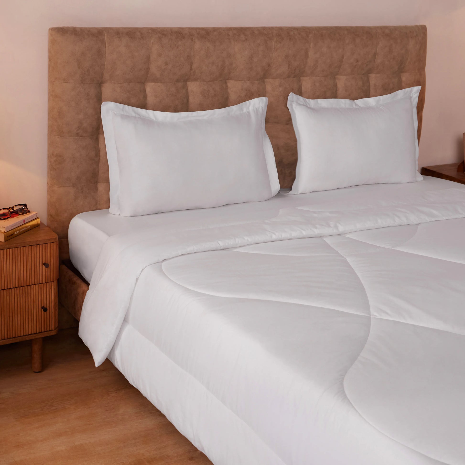 Paleto | Everyday Hues Cotton Solid Dyed 120GSM Comforter-White White / Double