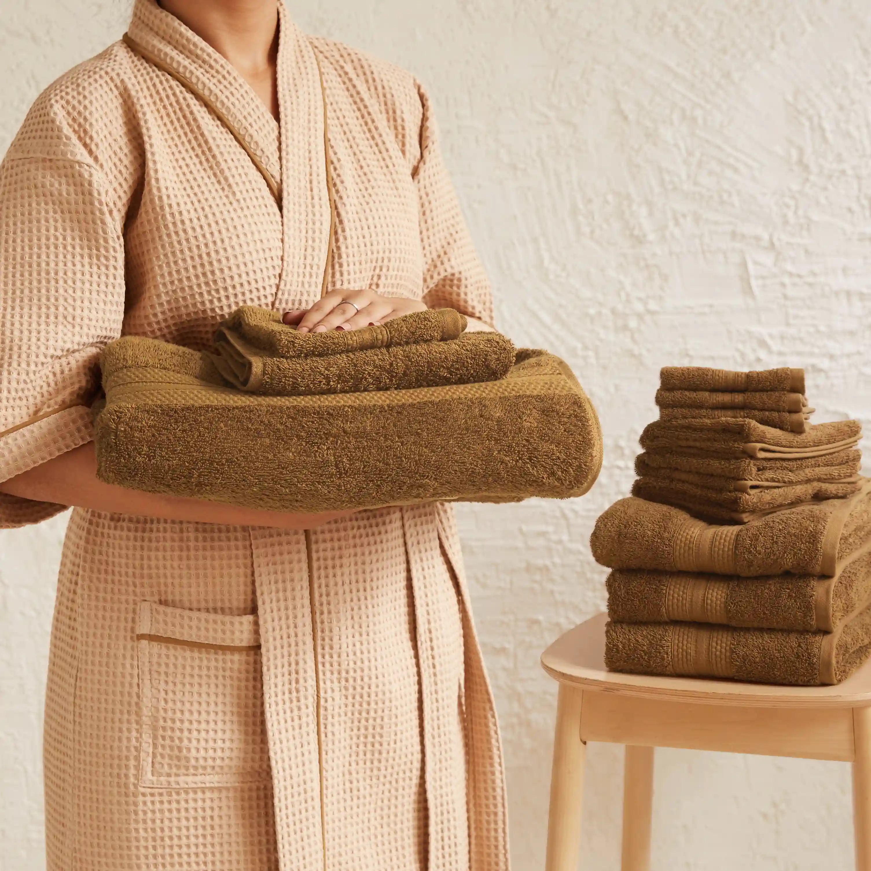 Paleto 100% Cotton Towel Set - Pack Of 12 Chocolate / 12 Piece Set