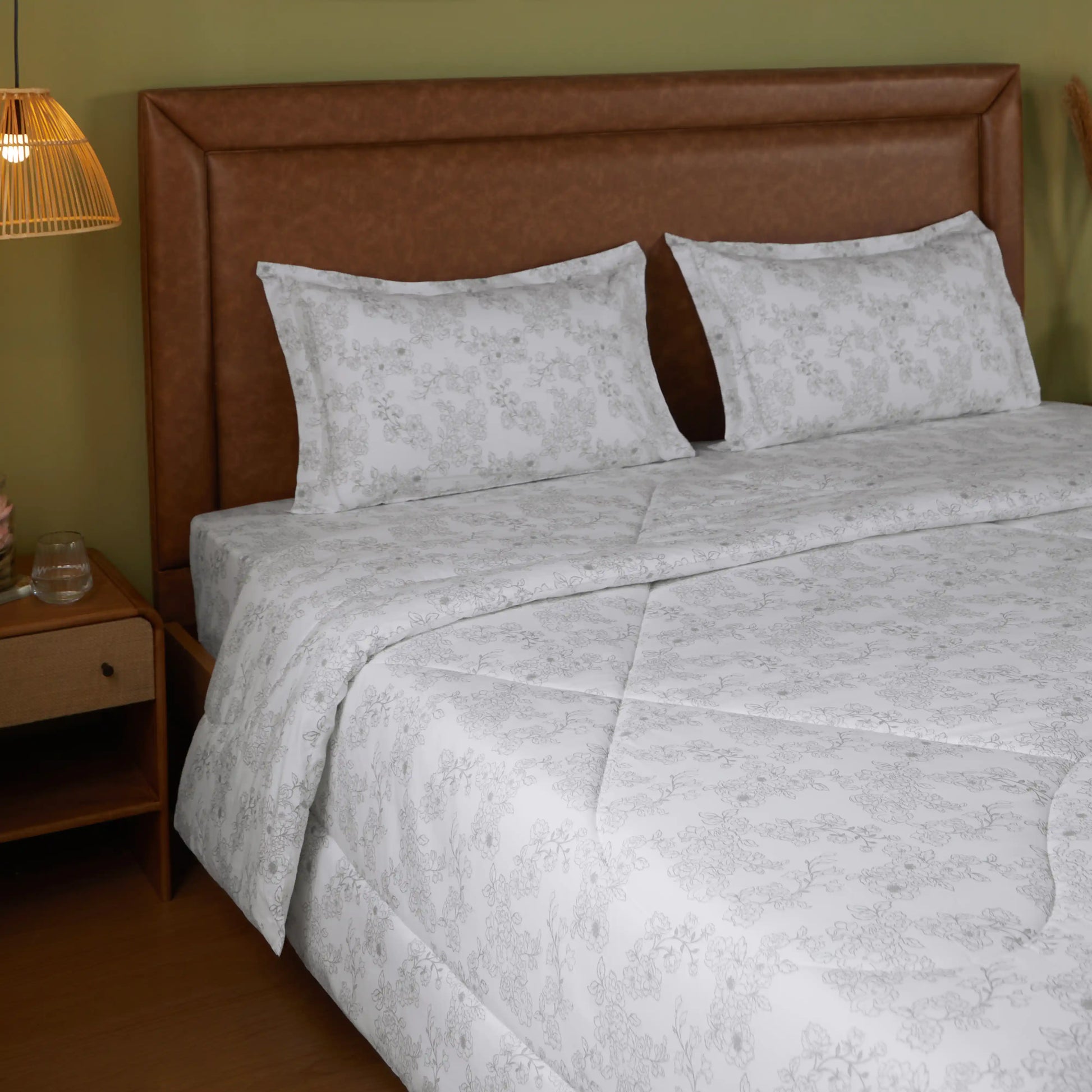 Bloomshire Classic | Everyday Charm Printed 120GSM Reversible Comforter-Grey Grey / Double