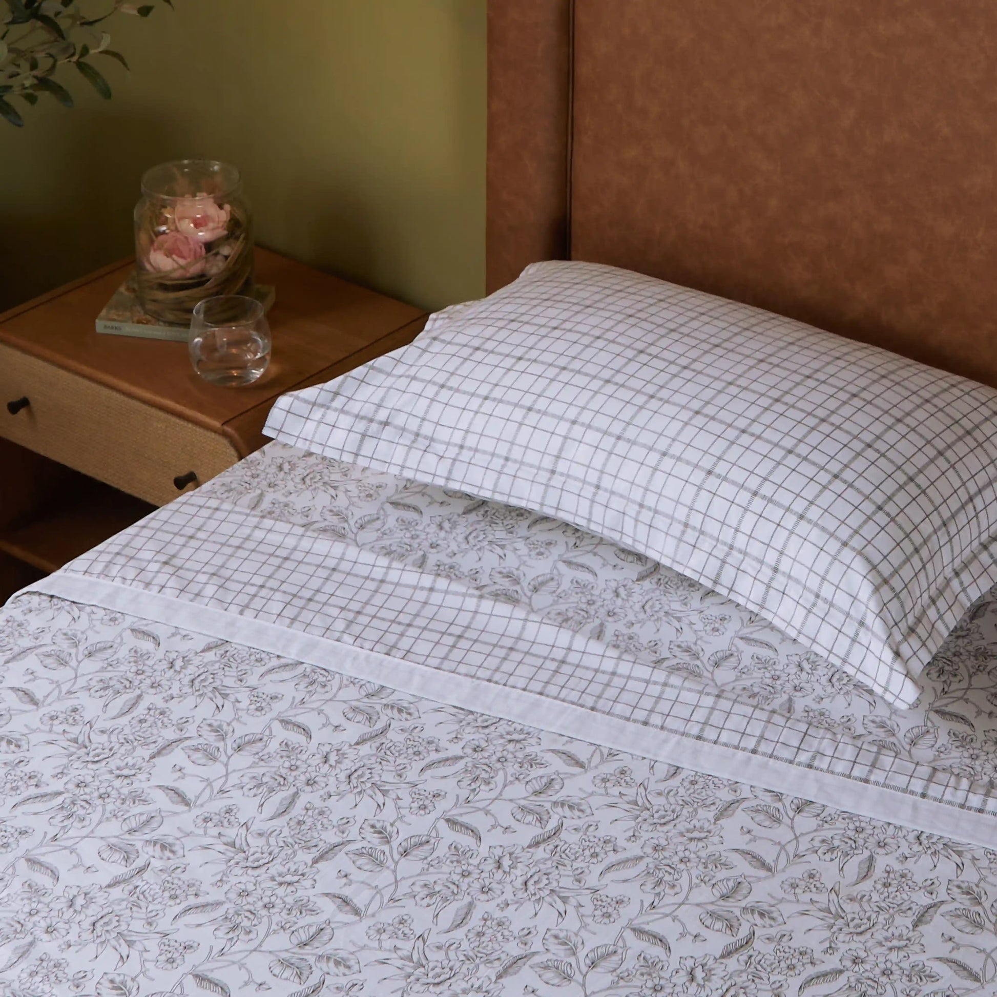 Mishella Printed Charcoal Bloom Dohar Charcoal Bloom / Single