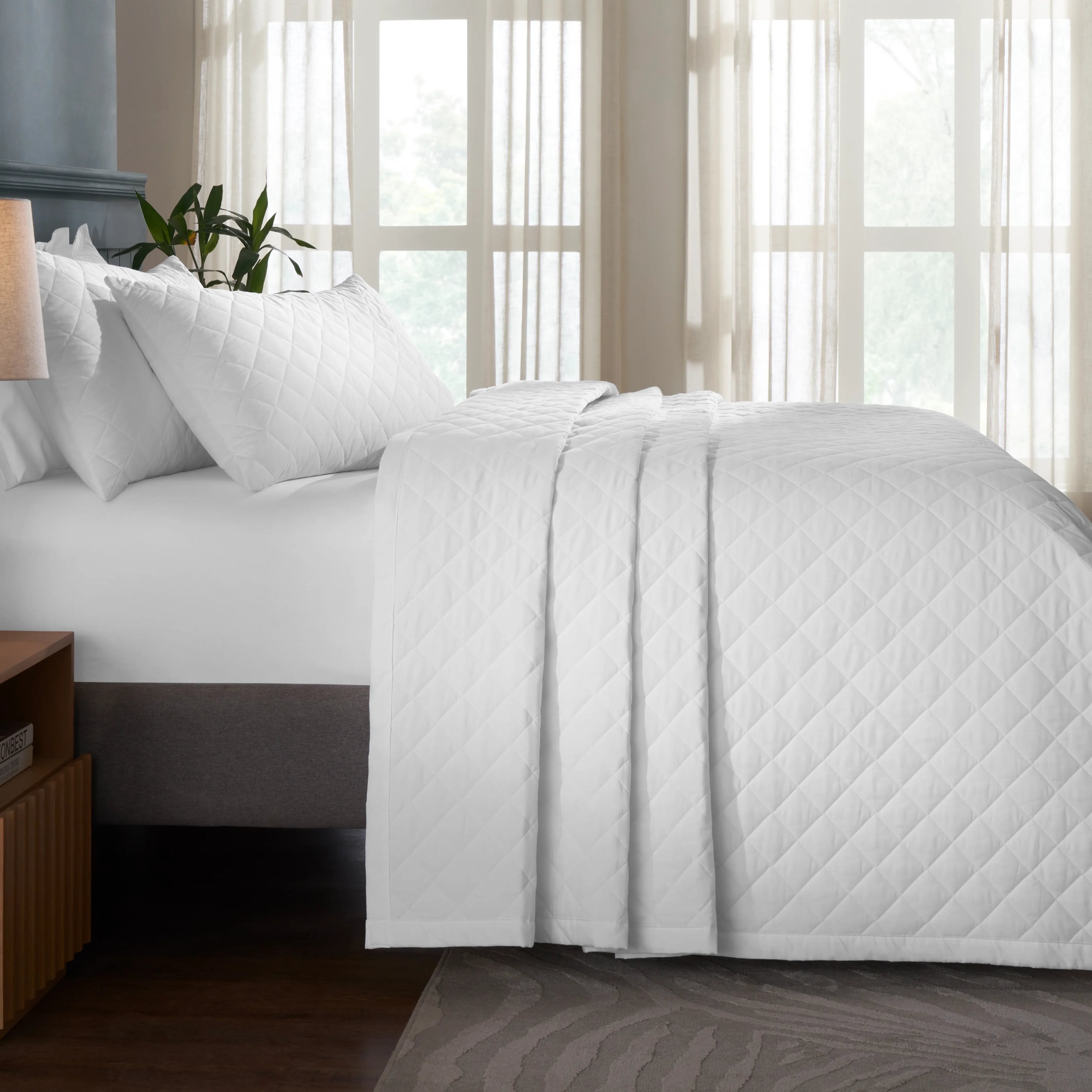 Nuvola | Luxurious Solid Dyed Diamond Quilted Cotton Bedcover Set Optical White