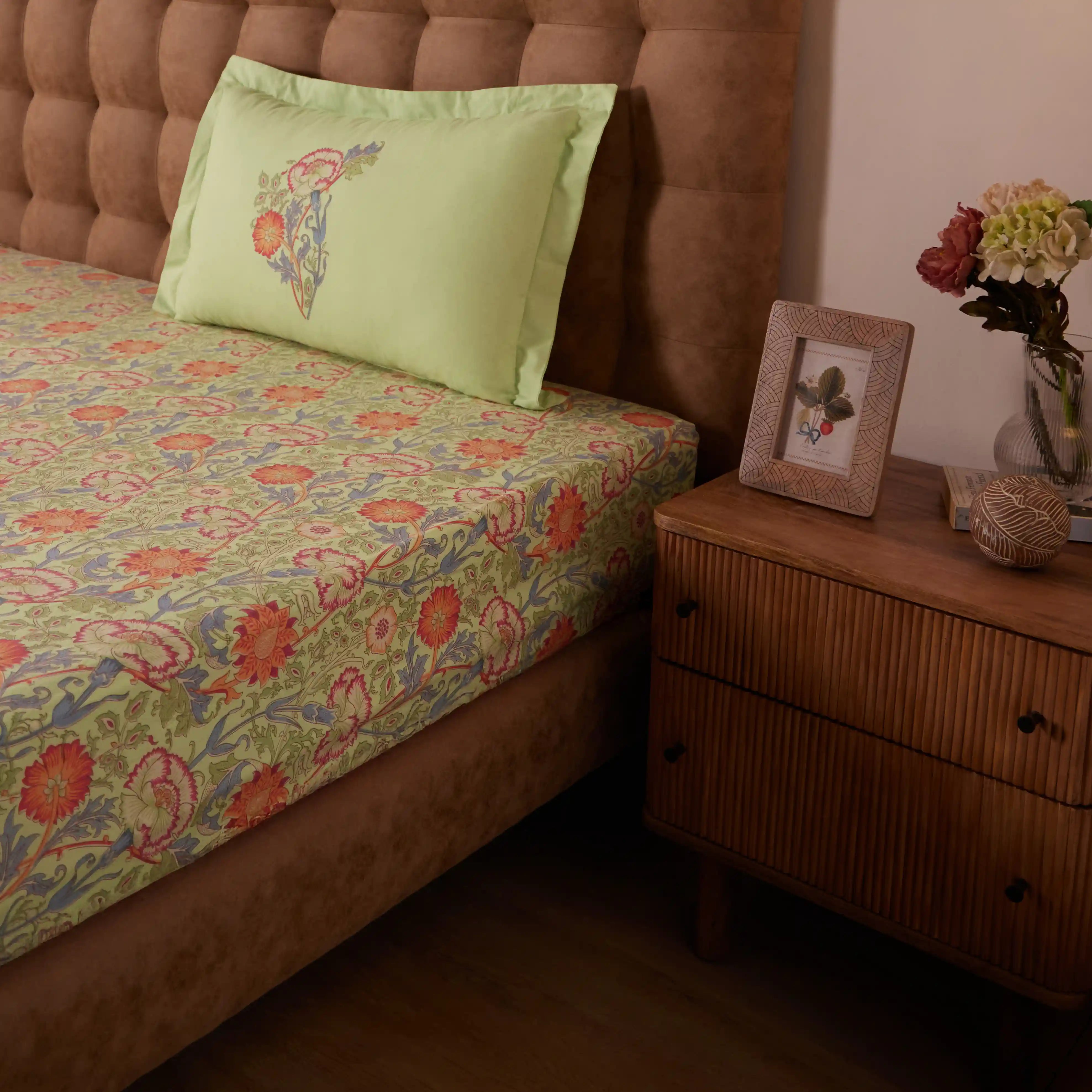 Chippa Lane | Contemporary Indian Print Design Cotton Bedsheet Set-Green Green / Single